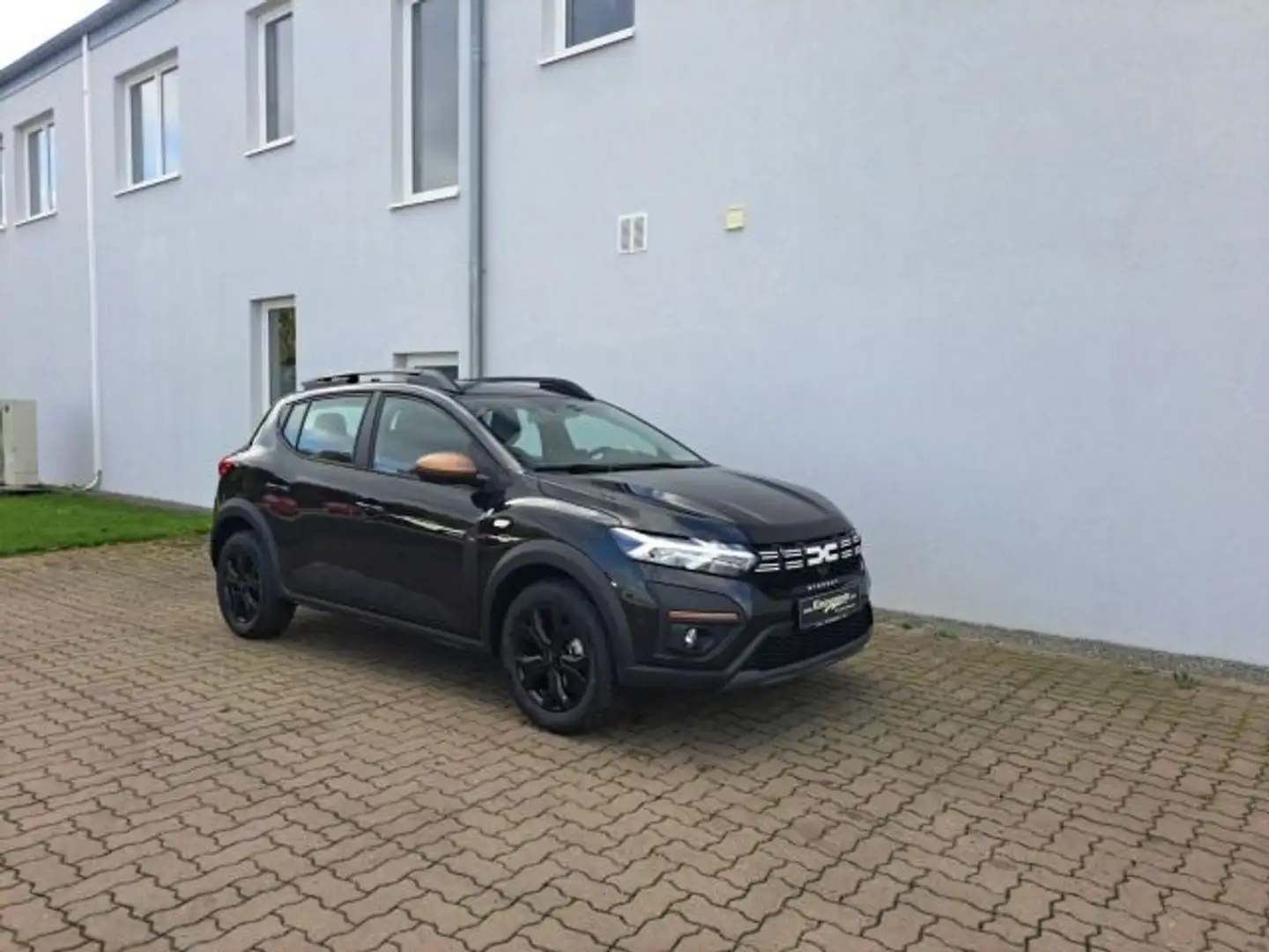 Dacia Sandero Stepway TCe 110 Extreme*SHZ*RFK*uvm. Schwarz - 2