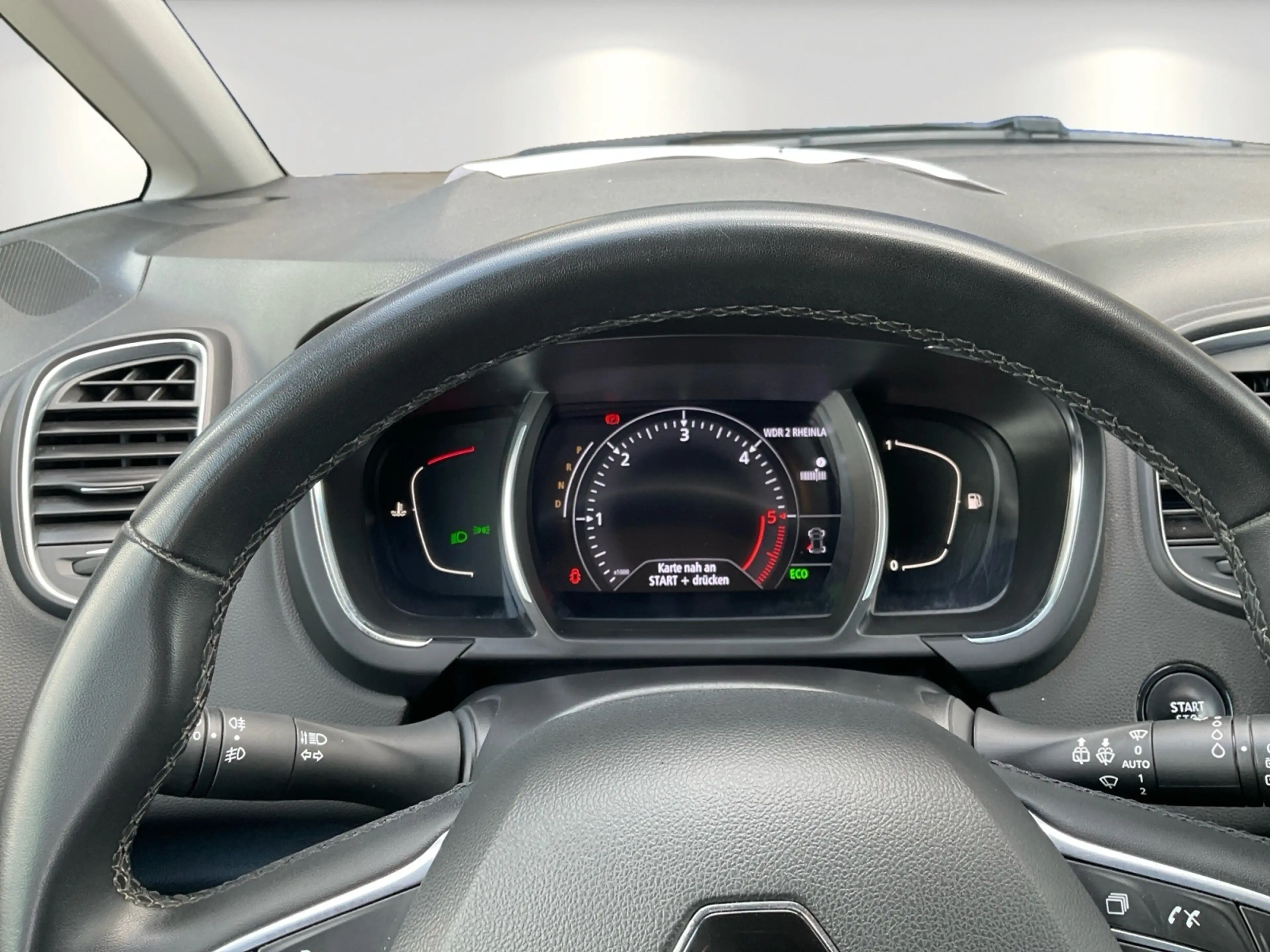 Renault Grand Scenic BUSINESS Edition BLUE dCi 120 EDC — photo 12
