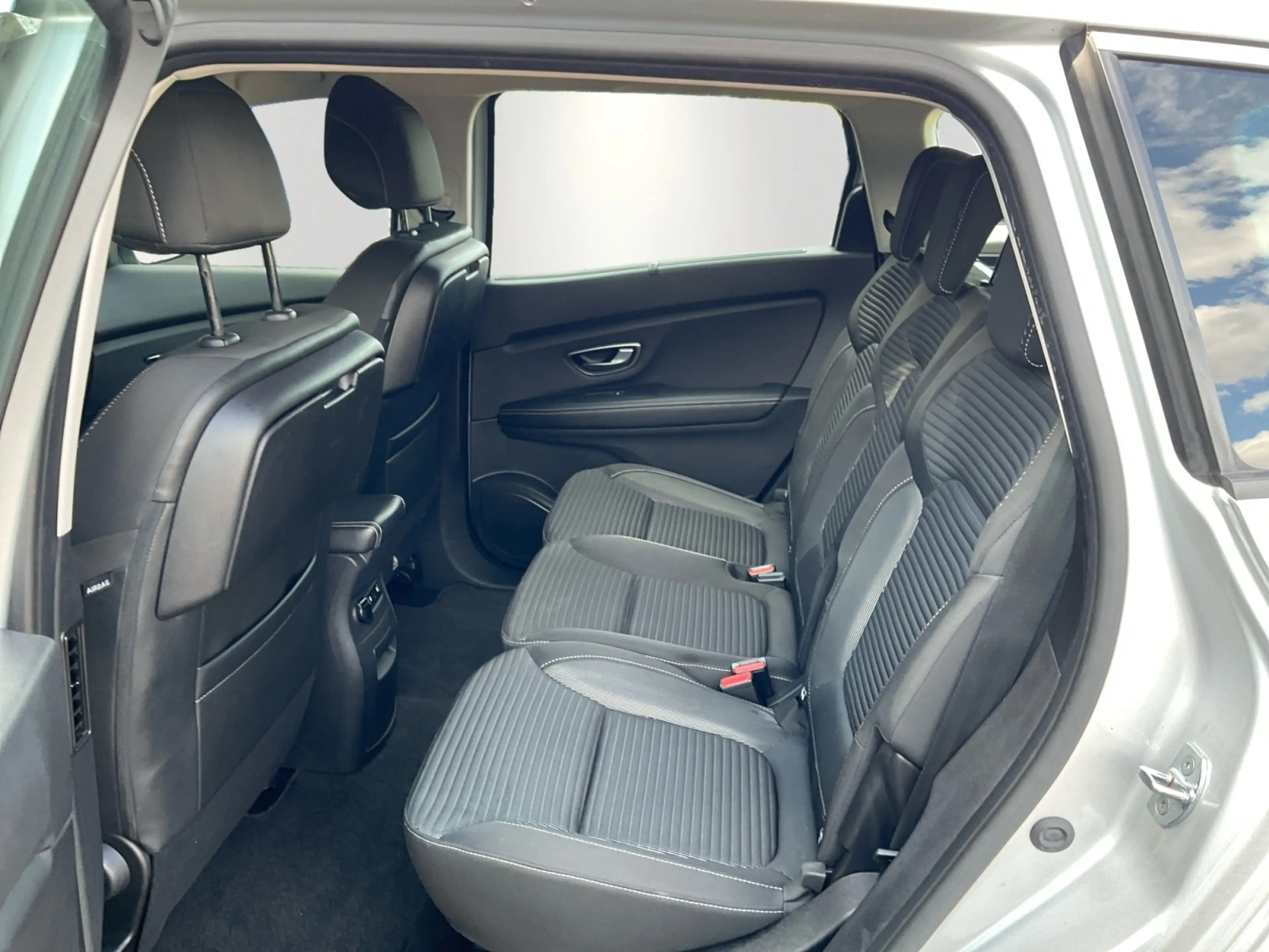 Renault Grand Scenic BUSINESS Edition BLUE dCi 120 EDC — photo 7
