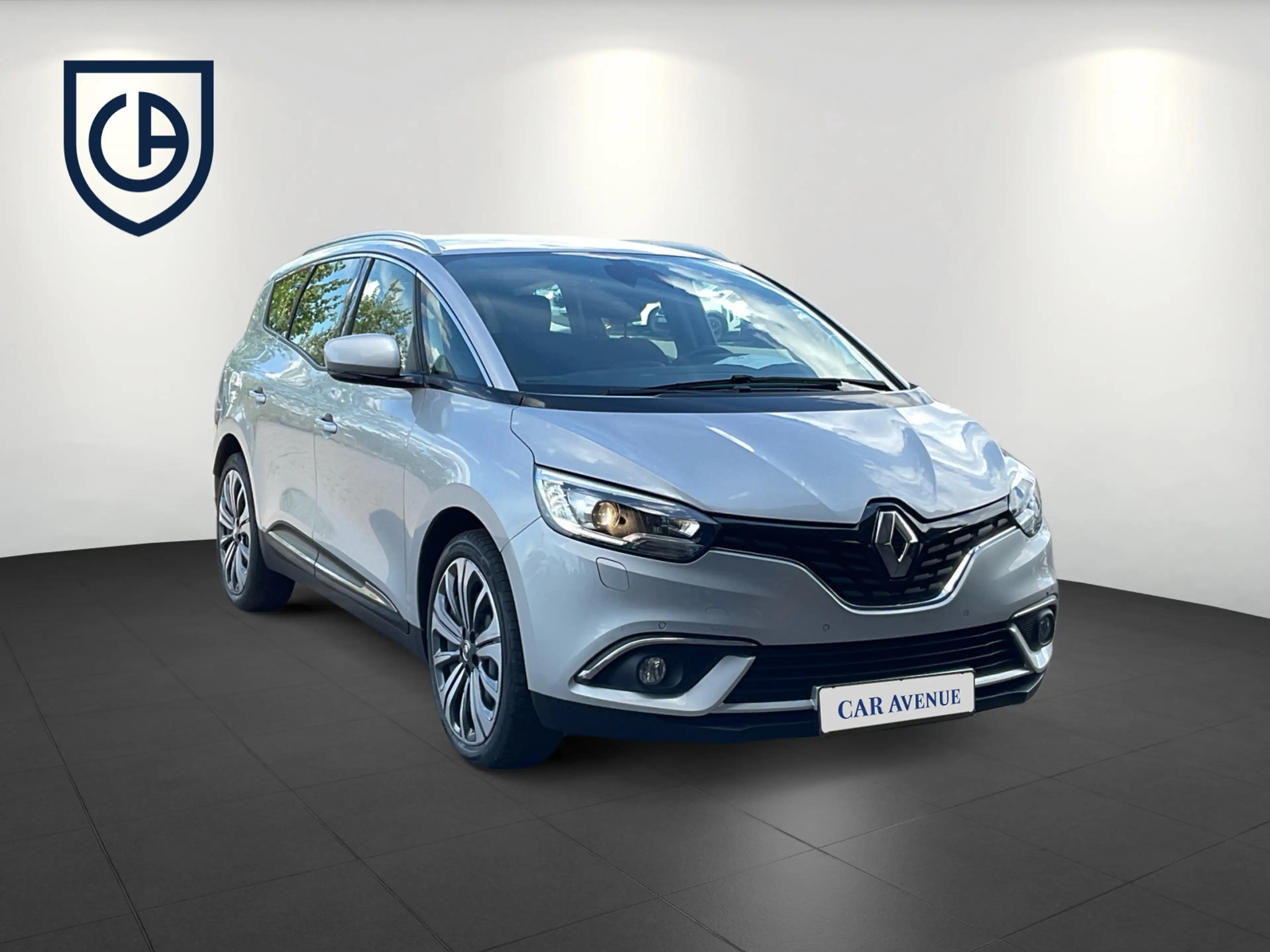 Renault Grand Scenic BUSINESS Edition BLUE dCi 120 EDC — photo 2