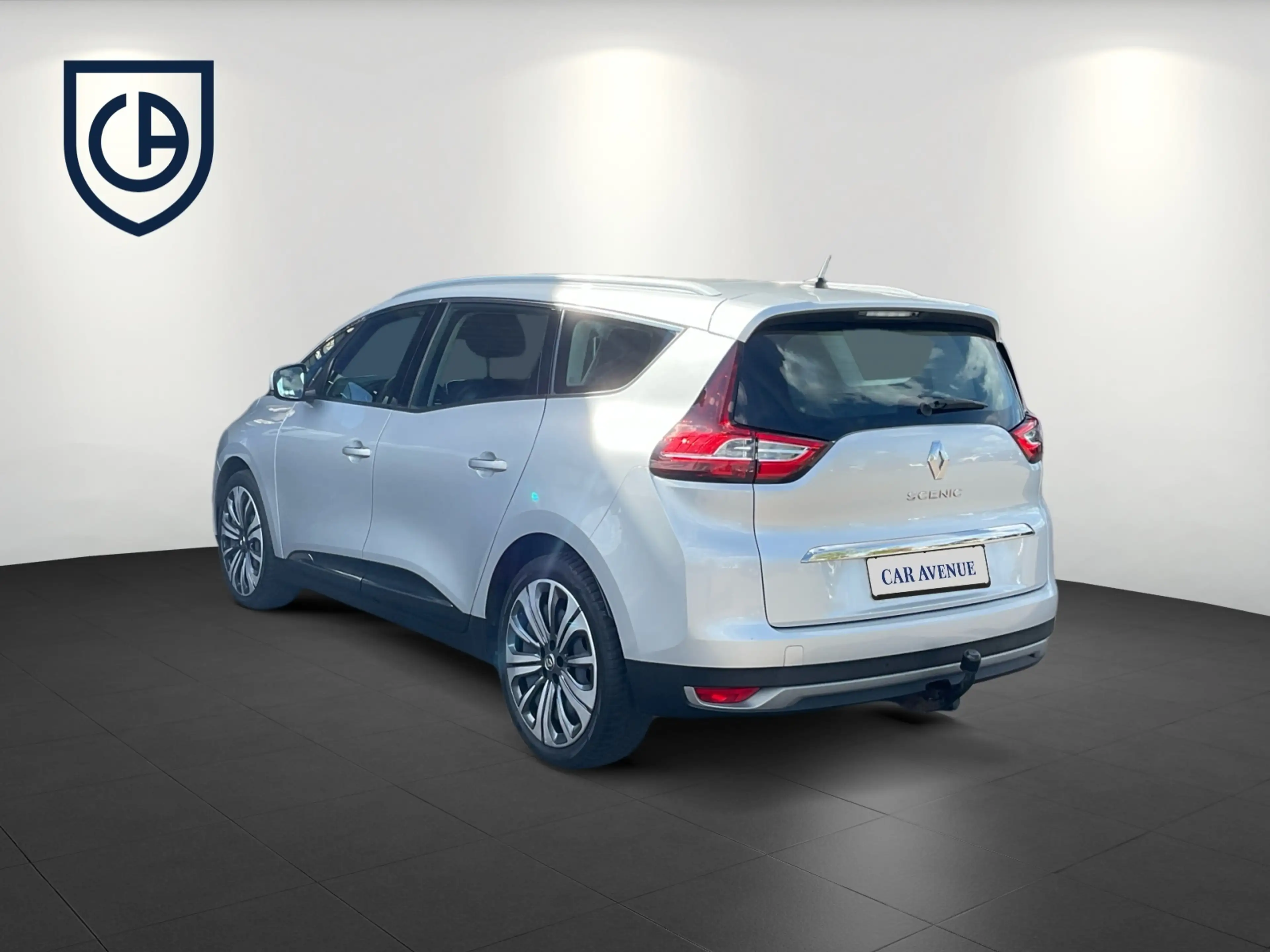 Renault Grand Scenic BUSINESS Edition BLUE dCi 120 EDC — photo 4