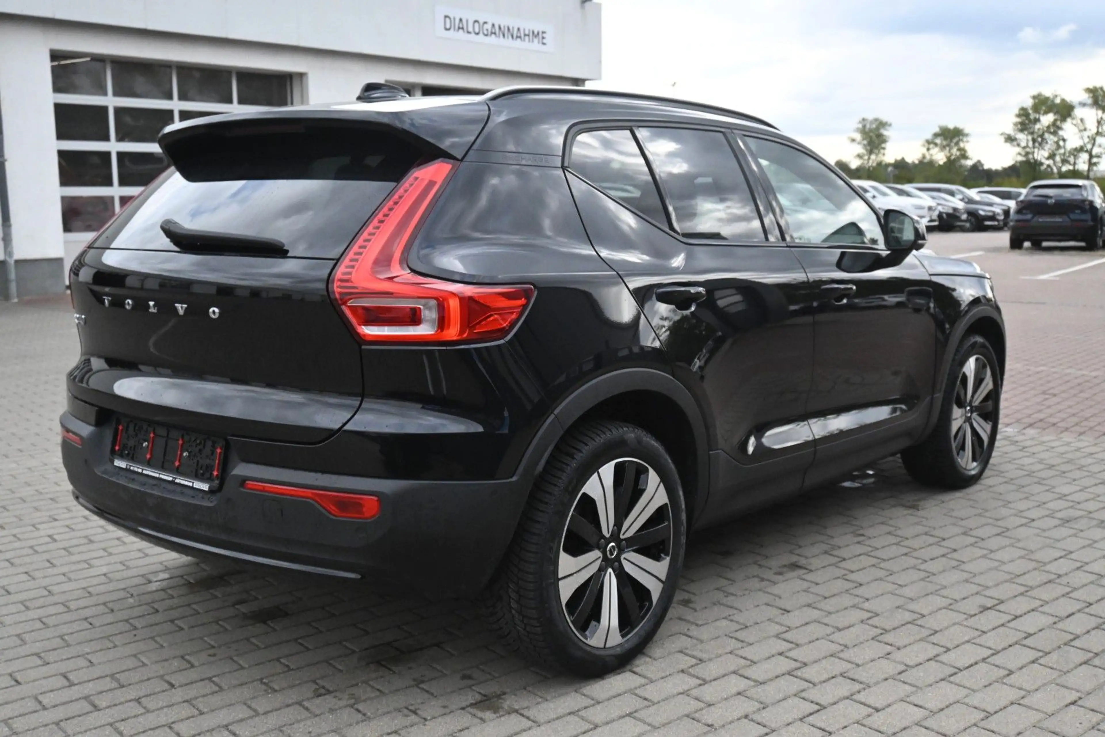 Volvo XC40 Twin Motor AWD Ultimate*PANO*360°*ACC*AHK — photo 5