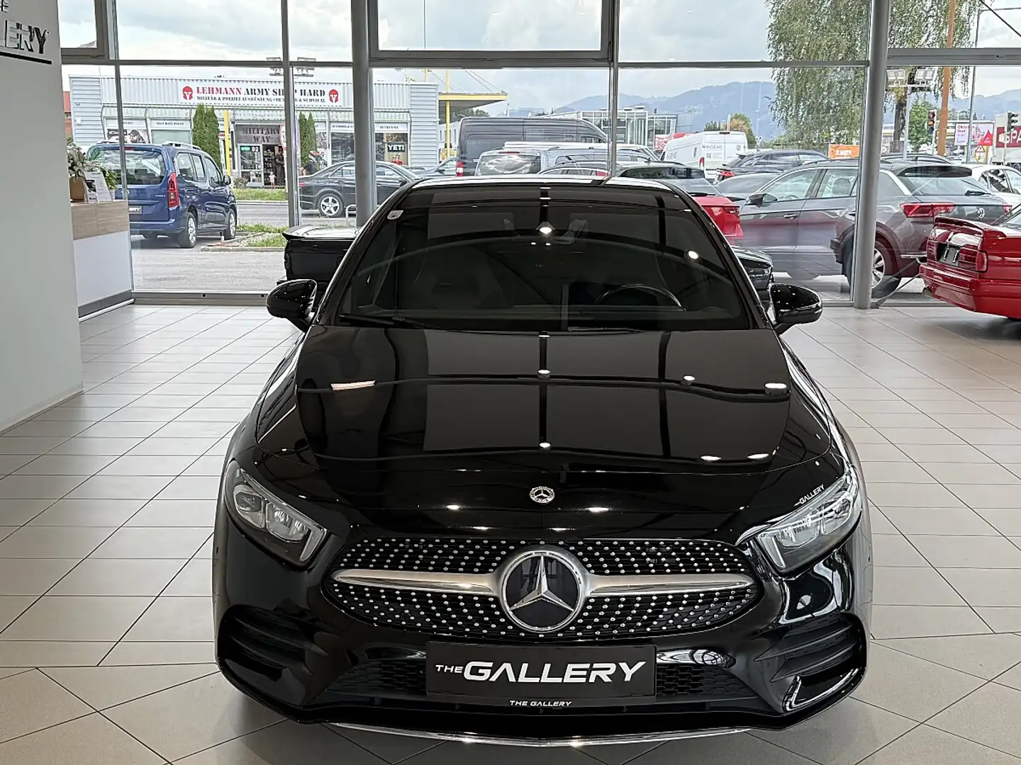 Mercedes-Benz A 250 e PHEV AMG-Line Aut.*Kamera*Spur*LED*DAB Schwarz - 2