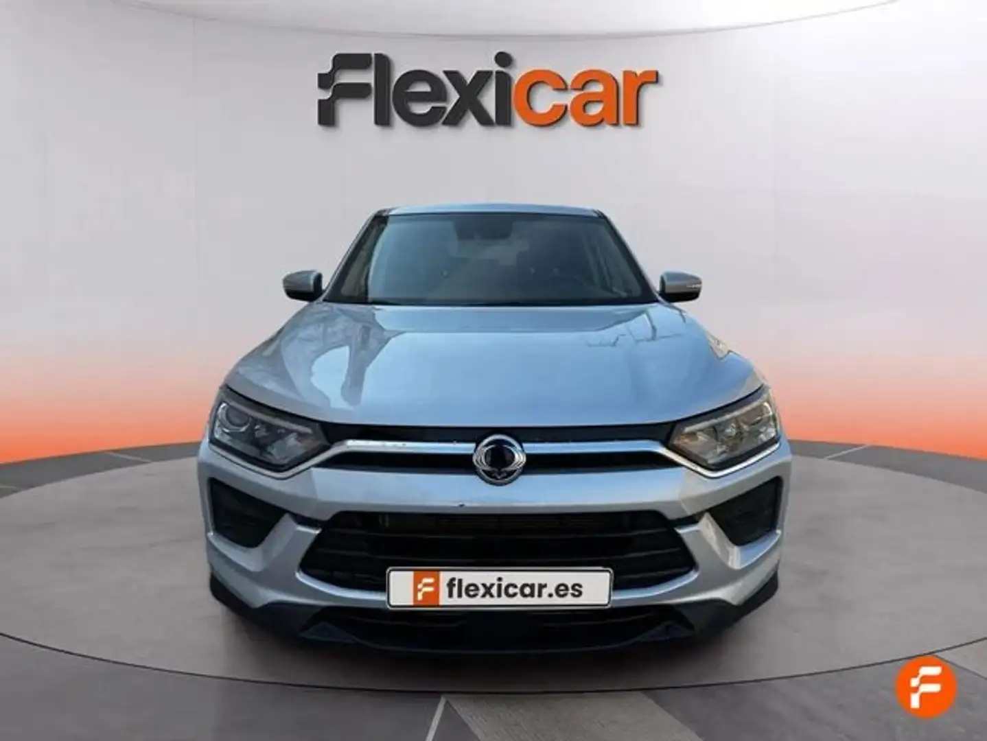 SsangYong Korando G15 Limited 4x4 Aut. Grau - 2