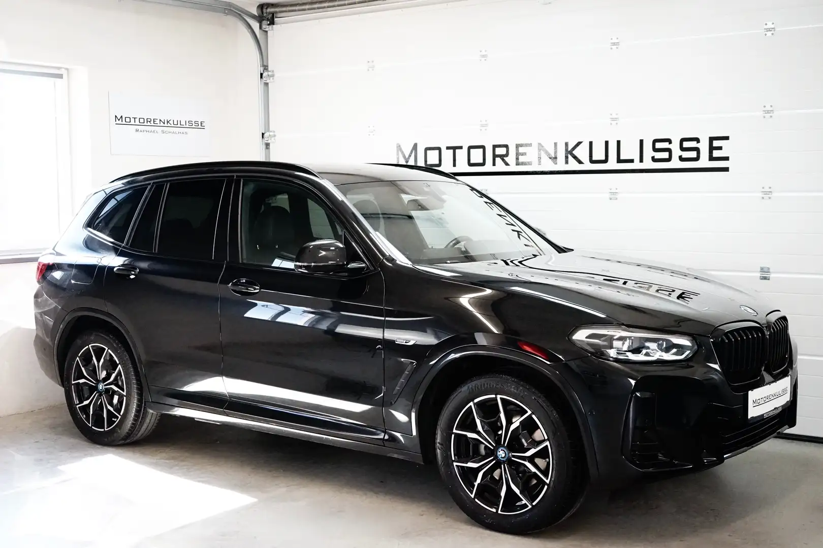 BMW X3 xDrive30e M Sport Aut - AHK - Memory - Park-Ass. Schwarz - 1