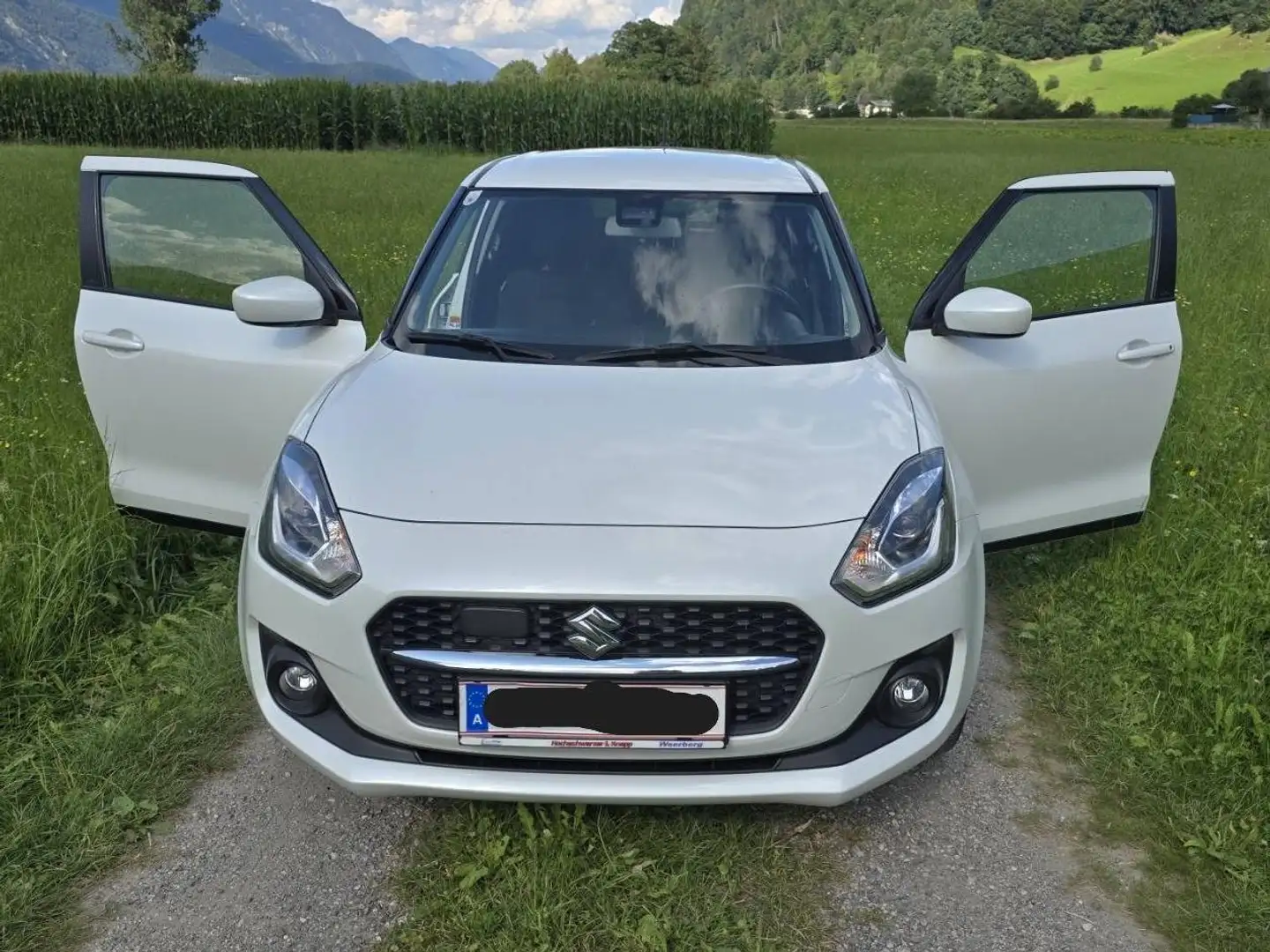 Suzuki Swift Swift 1,2 Hybrid DualJet Allgrip Shine (Allrad) - ab Mitte Sep. verfügbar Weiß - 2