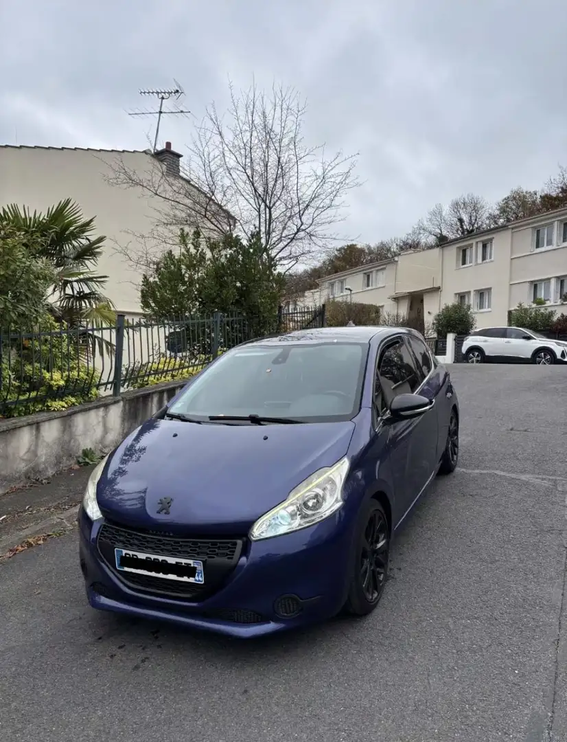 Peugeot 208 208 1.6 e-HDi 115ch FAP BVM6 Féline Bleu - 2