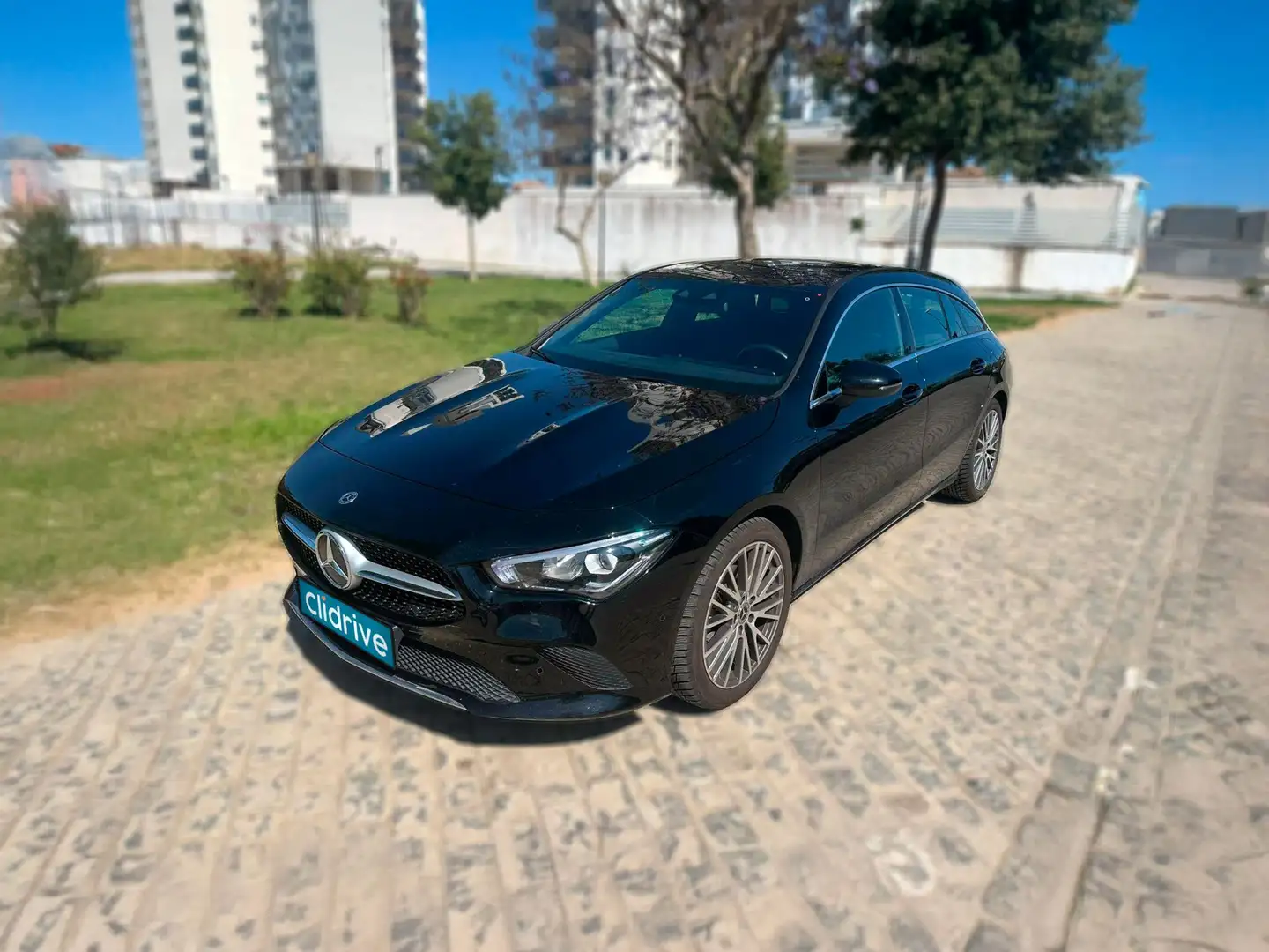 Mercedes-Benz CLA 180 Shooting Brake 7G-DCT Negro - 2