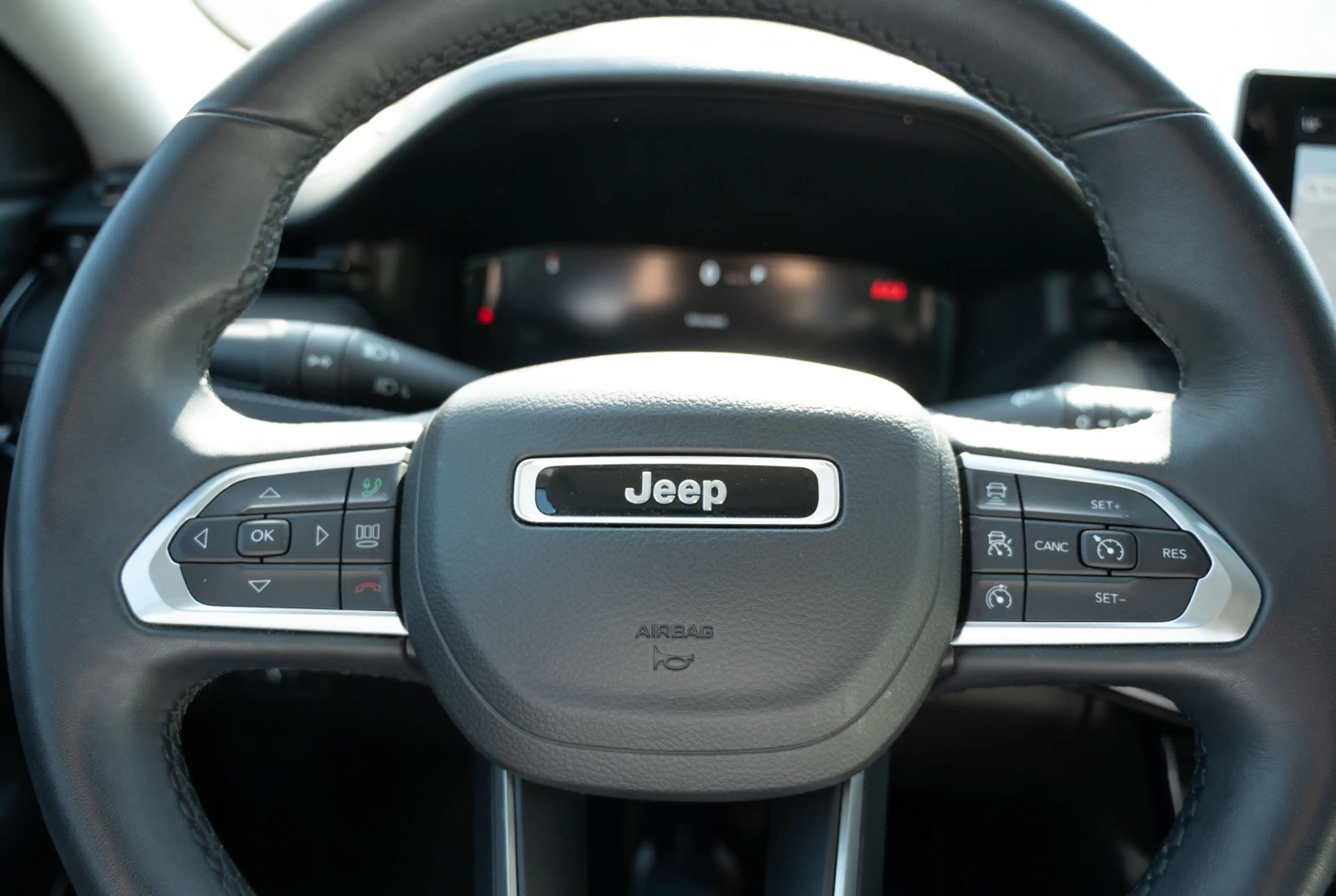 Jeep Compass S 1.5 e-Hybrid 48V *WINTER-PAKET*NAVI*CARPLAY* — photo 15