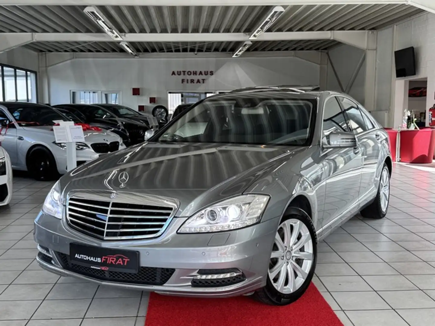 Mercedes-Benz S 350 CGI 4-Matic  BlueEFFICIENCY 7G-TRON Leder+Navi+Kam Gris - 1