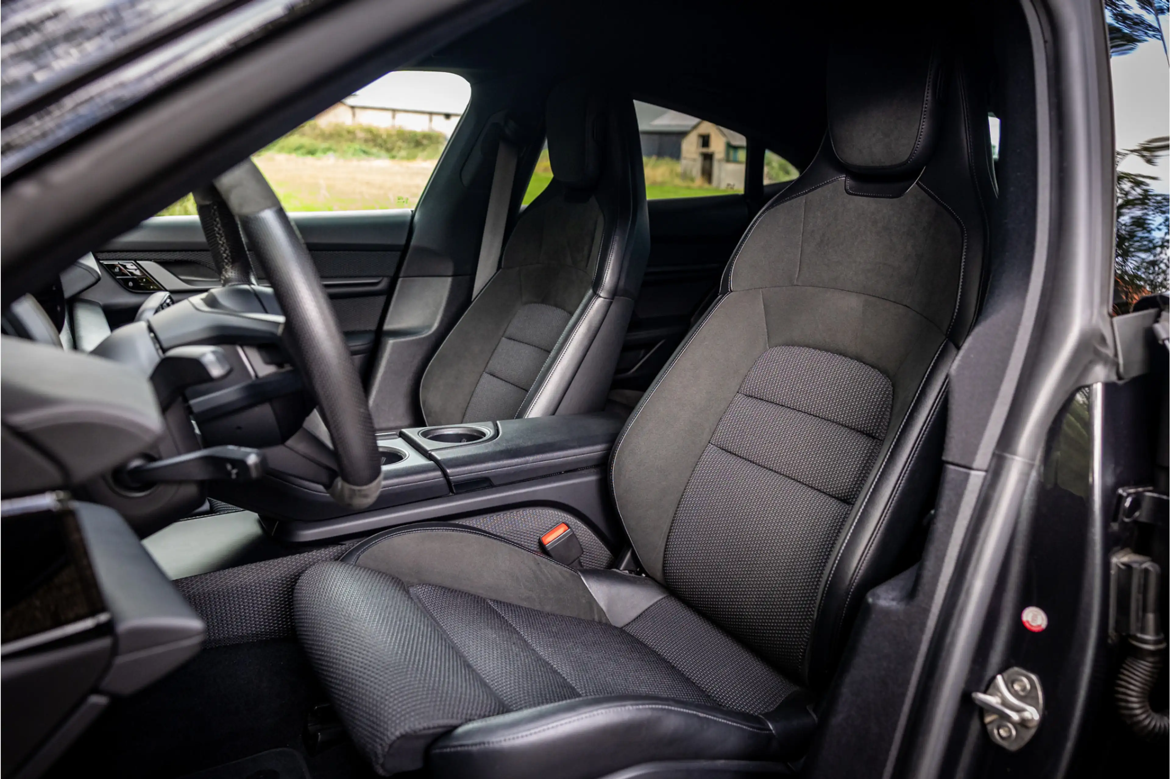 Porsche Taycan 4S Performance 93 kWh Vierwielbesturing Innodrive — photo 6