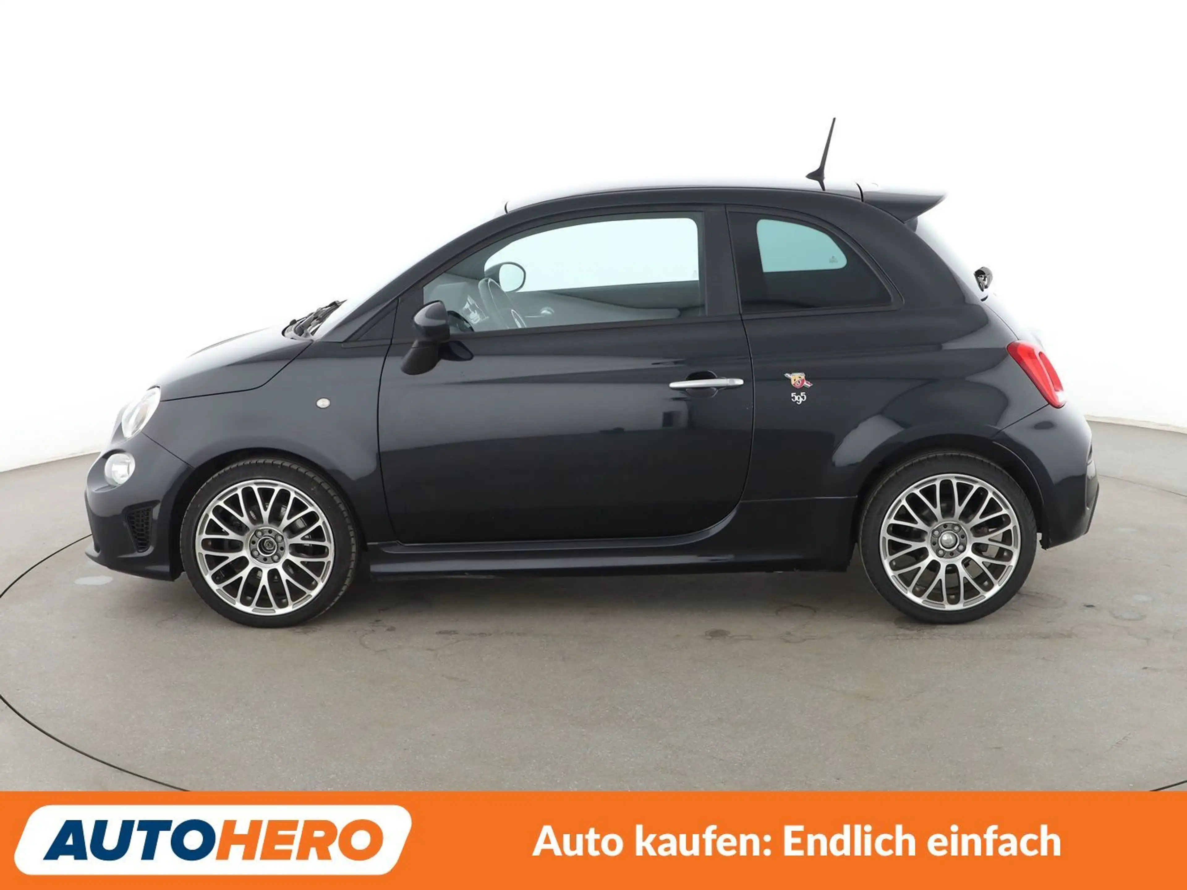 Abarth 595 1.4 Turbo*PDC*ALU*KLIMA*TOUCH*BLUETOOTH* — photo 3