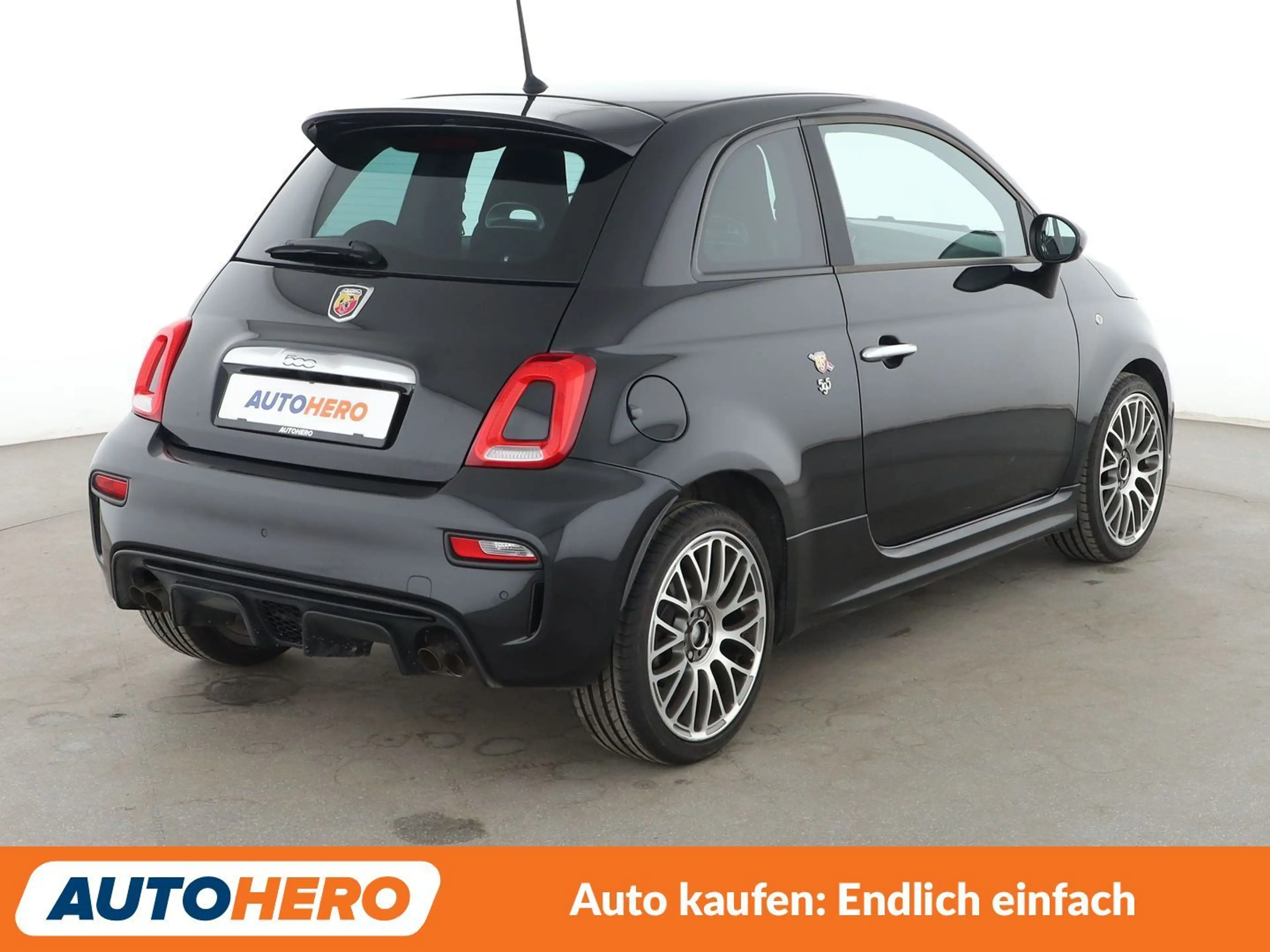 Abarth 595 1.4 Turbo*PDC*ALU*KLIMA*TOUCH*BLUETOOTH* — photo 6