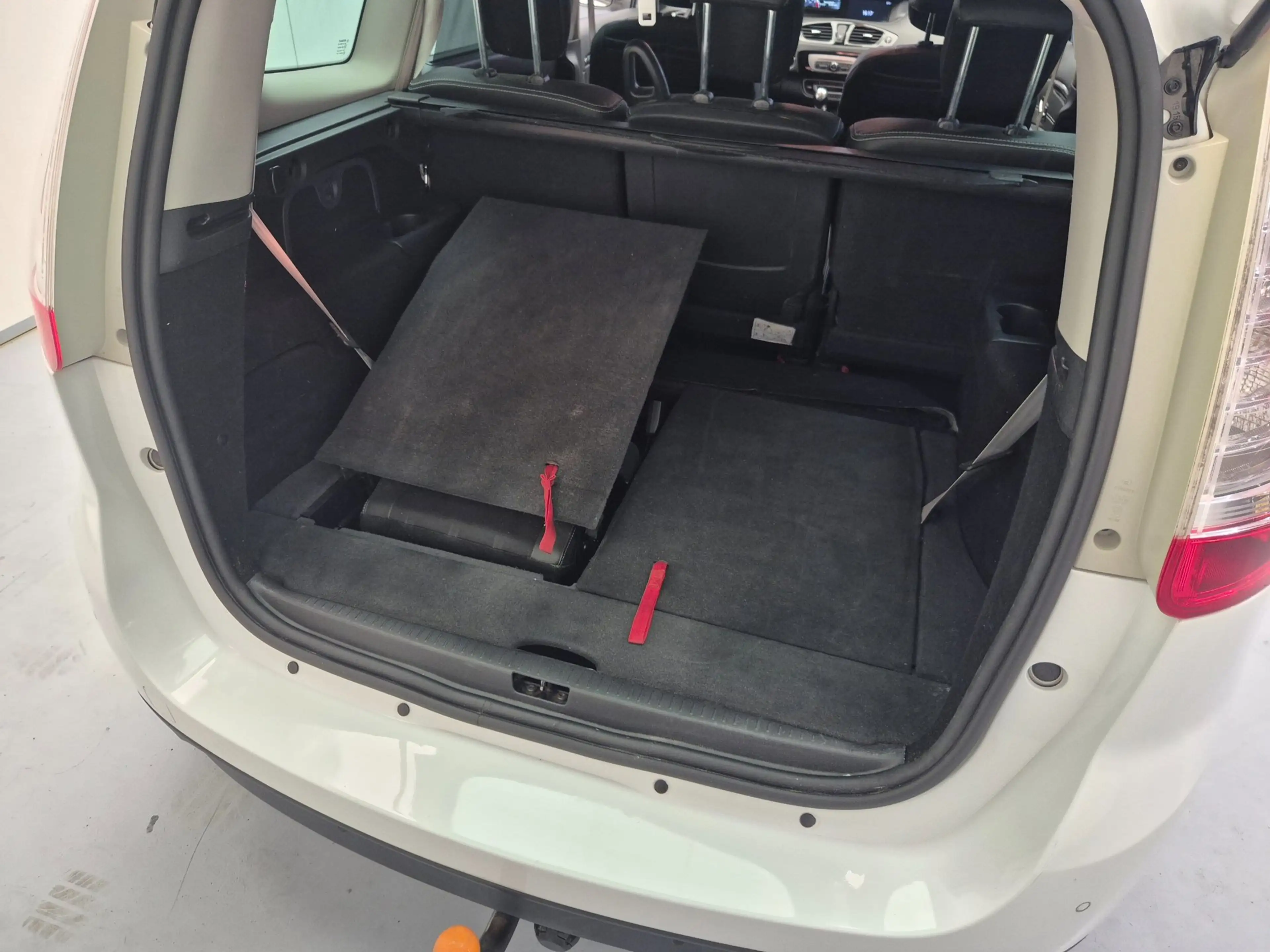 Renault Grand Scenic 1.2 TCe Bose 7pers. Navi Camera ecc Cuise Control — photo 15