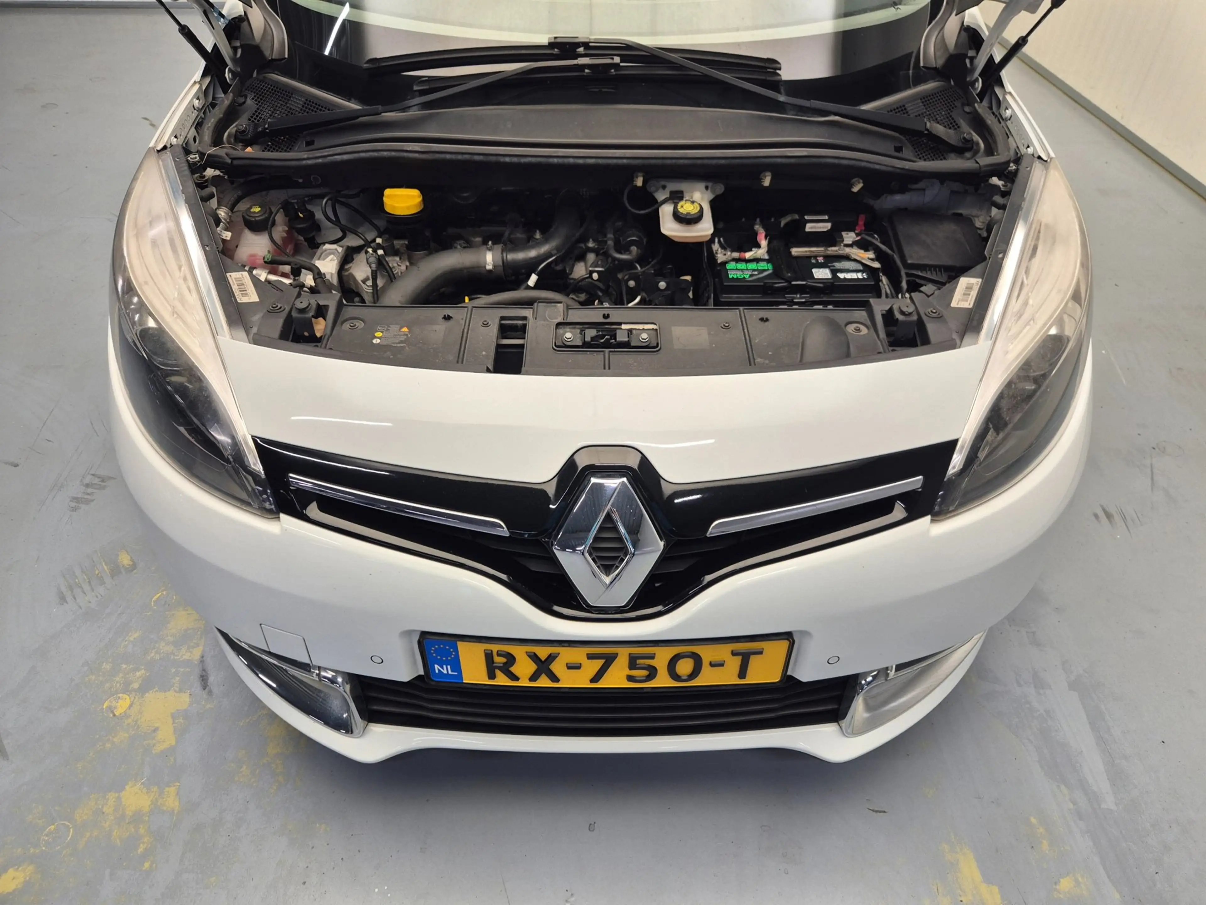 Renault Grand Scenic 1.2 TCe Bose 7pers. Navi Camera ecc Cuise Control — photo 17