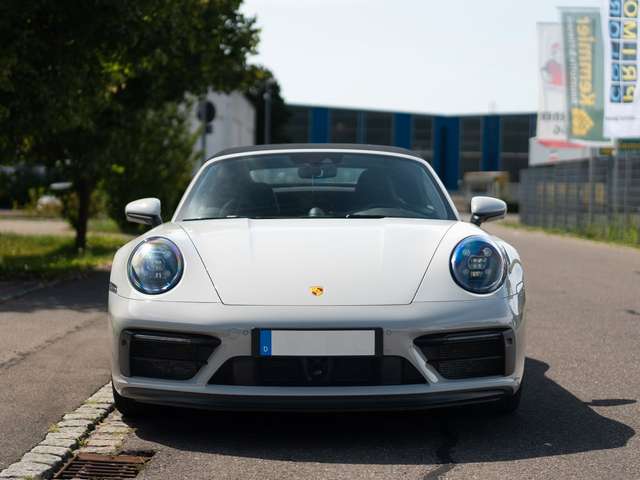 Porsche 992 Carrera GTS Cabriolet *Approved*1.Hand