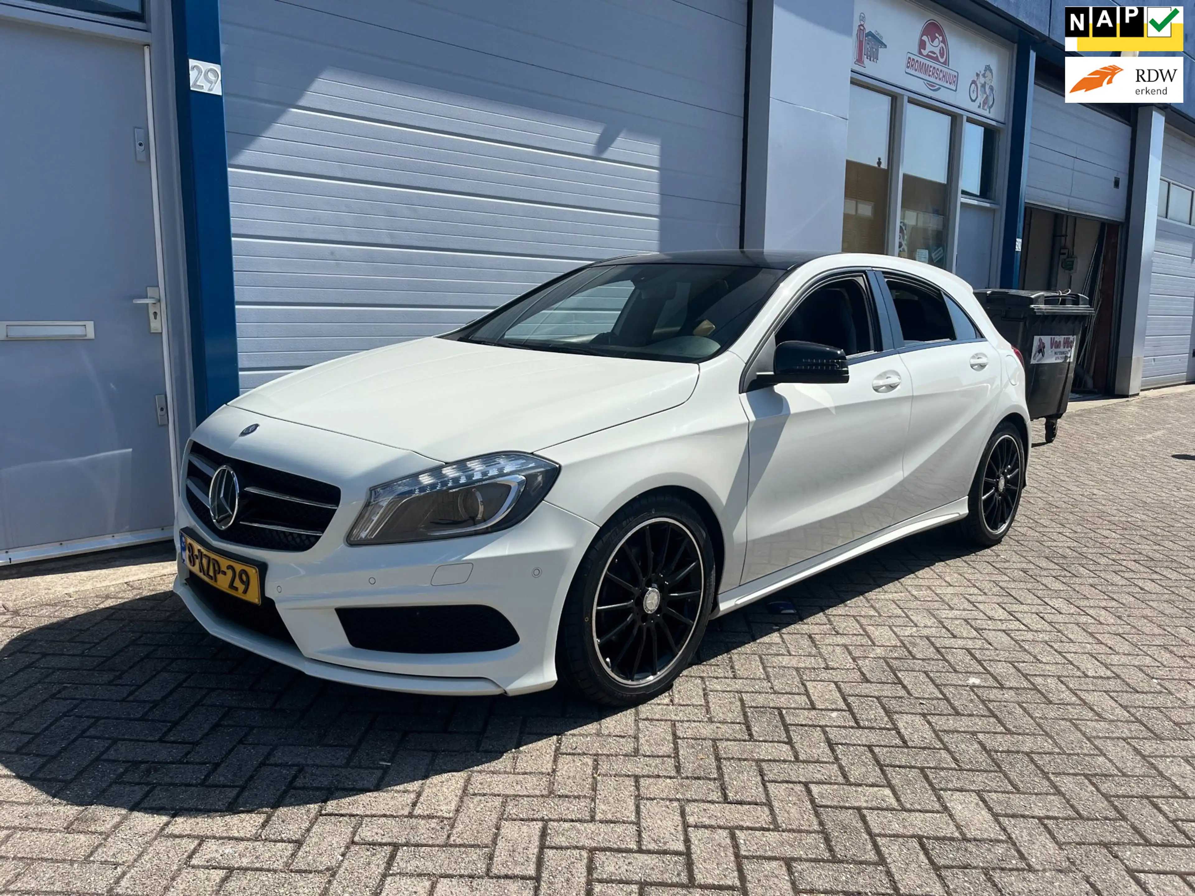 Mercedes-Benz A 200 Ambition