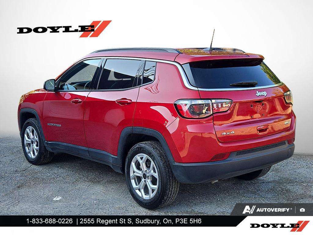 2025 Jeep Compass North 4x4 — снимка 1