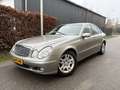 Mercedes-Benz E 240 Elegance / AUTOMAAT / LEER / NAVI / CRUISE Gris - thumbnail 1
