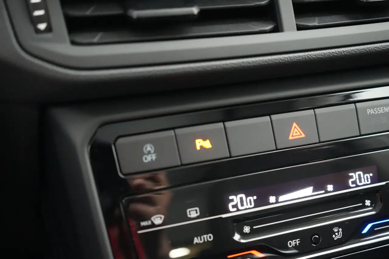 Volkswagen T-Cross 1.5 TSI DSG Life Business GPS PDC CAM Carplay ACC, миниатюра 25