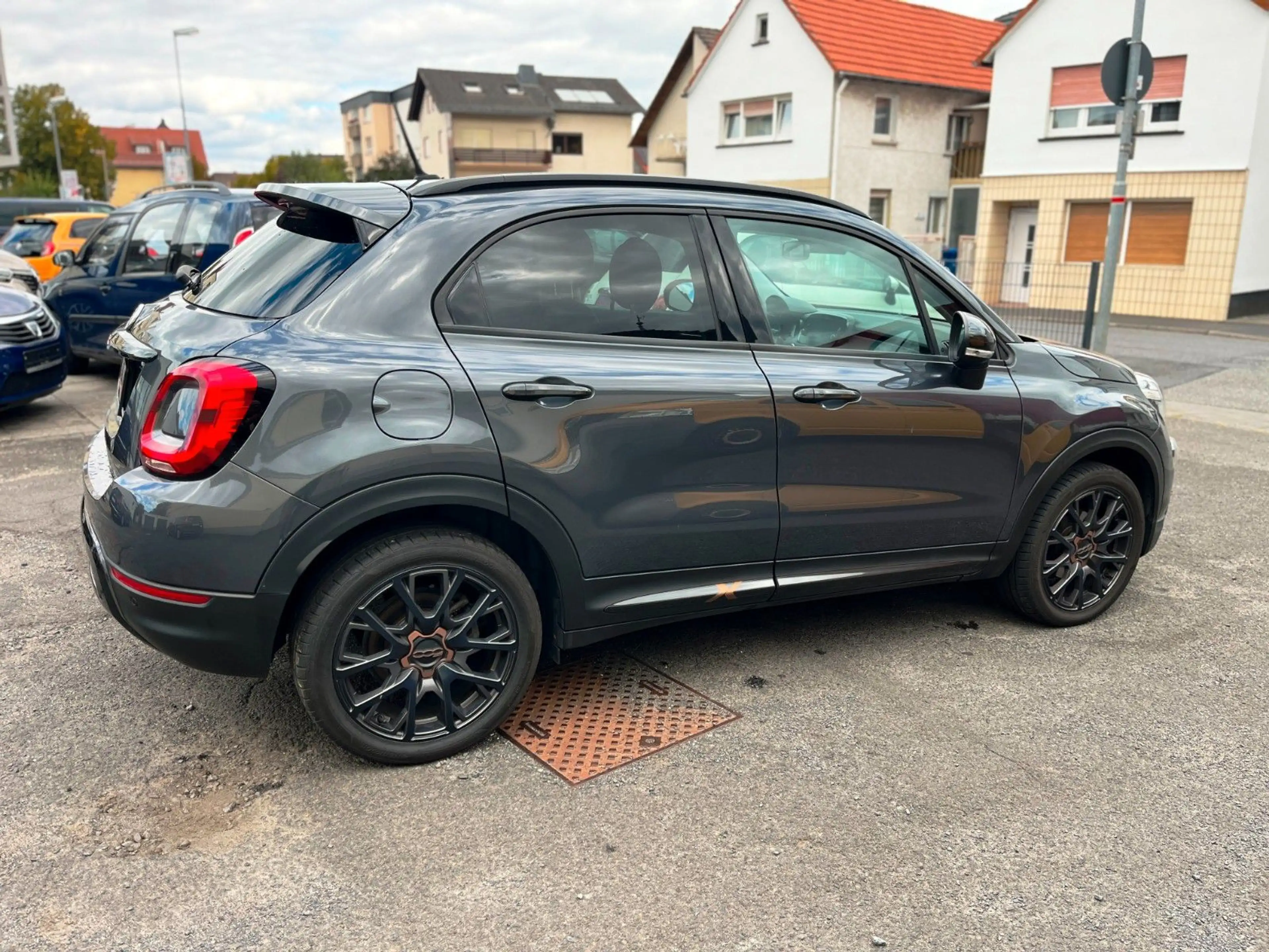 Fiat 500X 120th*1.Hd*RFK*SHZ*Navi*LED*gepflegt* — photo 4