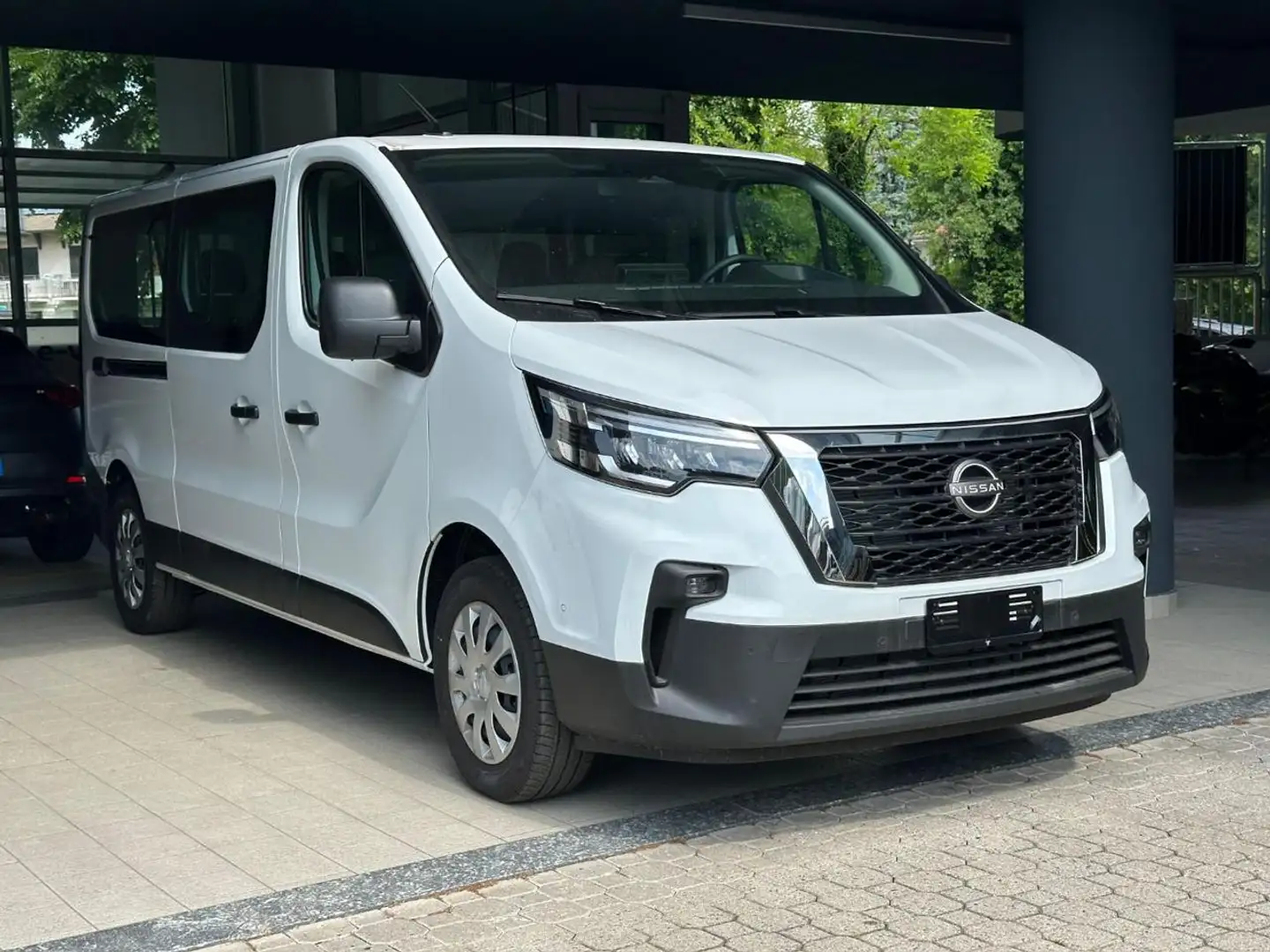 Nissan Primastar 2.0 150CV L2 Bus N-Connecta AUTOCARRO 5 POSTI Blanc - 1