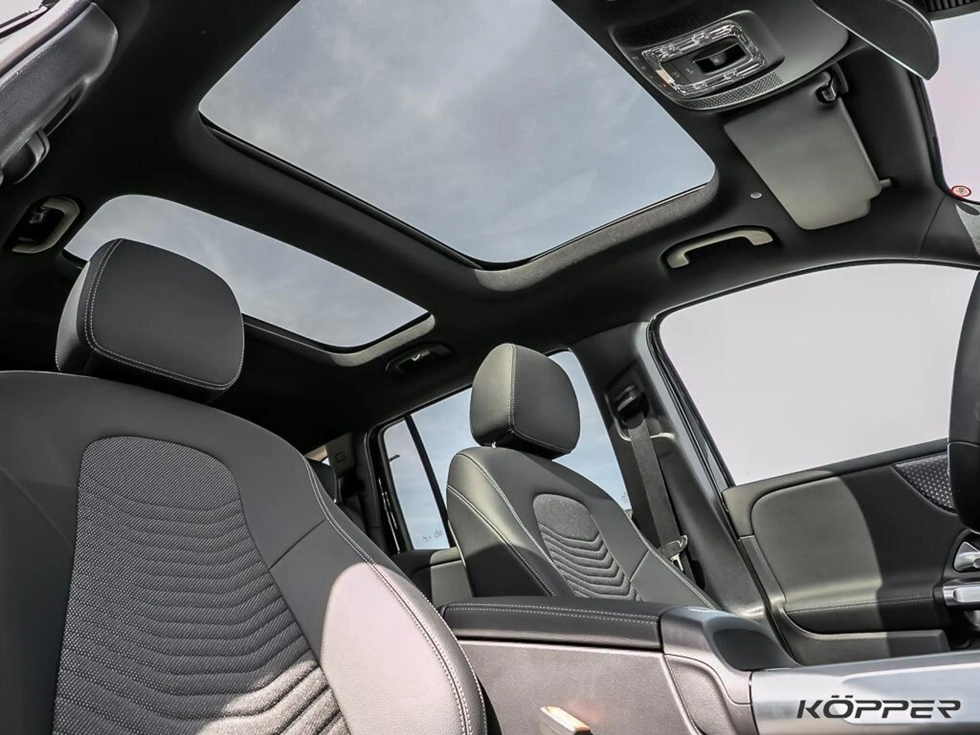 Mercedes-Benz EQB 300 4M Progr. Advanced PLUS AHK Pano 20 AMG — photo 8