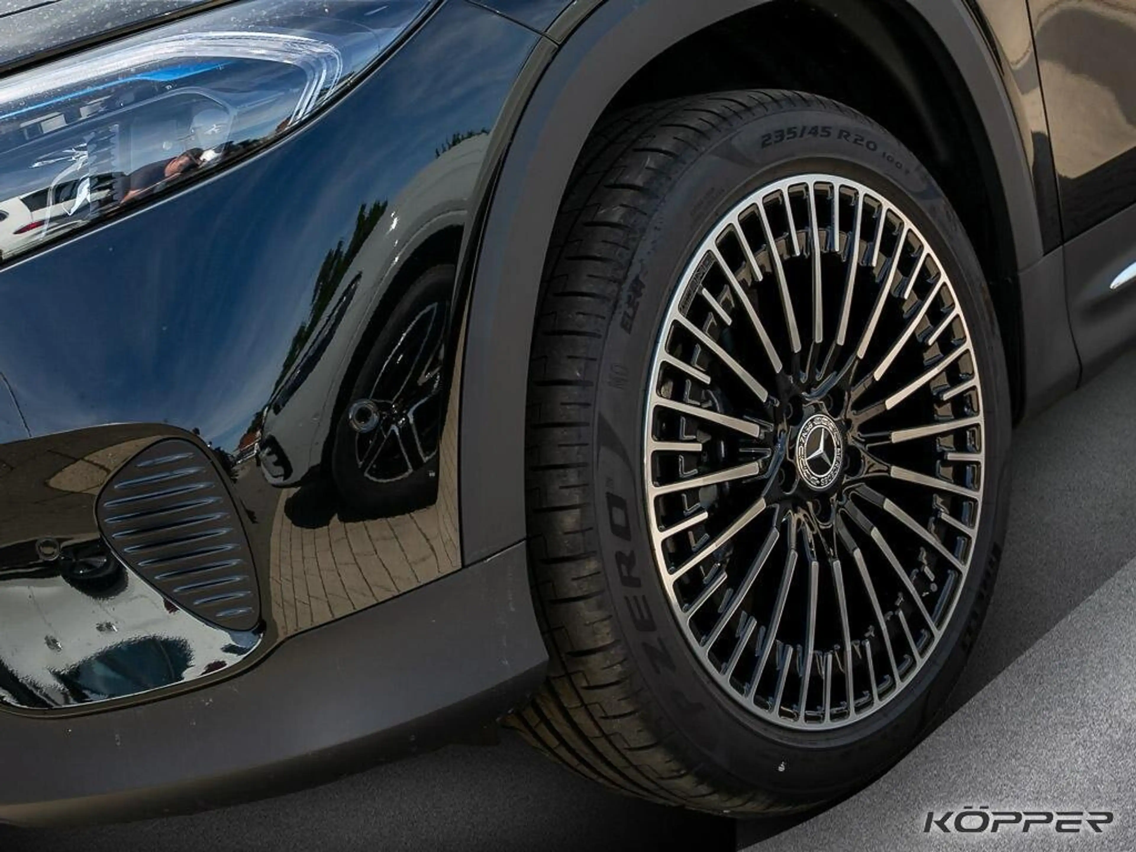 Mercedes-Benz EQB 300 4M Progr. Advanced PLUS AHK Pano 20 AMG — photo 3