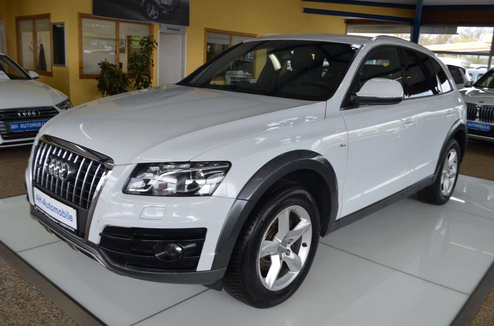 Second hand Audi Q5 2.0