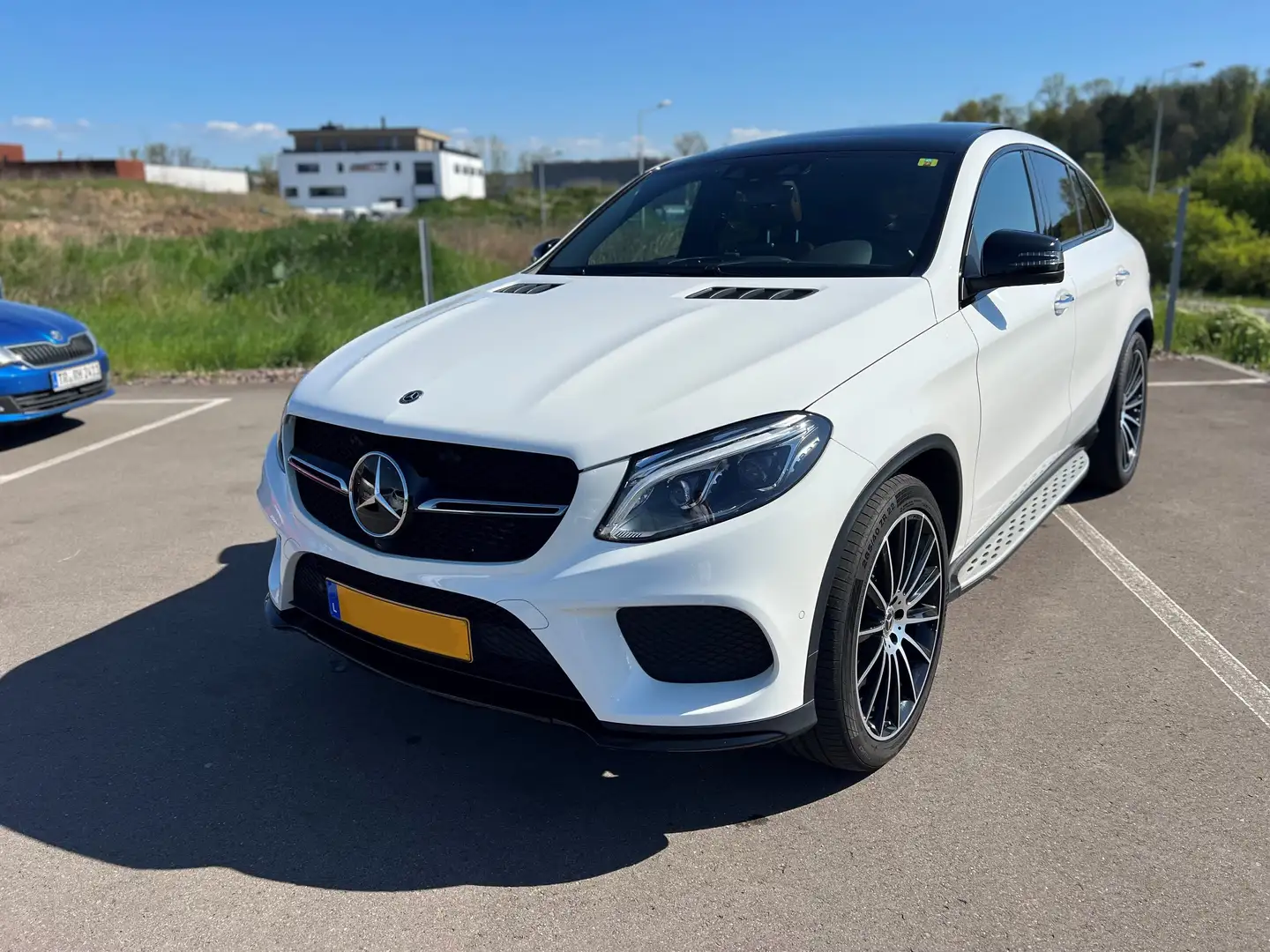 Mercedes-Benz GLE 350 GLE 350 d Coupe 4Matic 9G-TRONIC AMG Line Blanc - 2