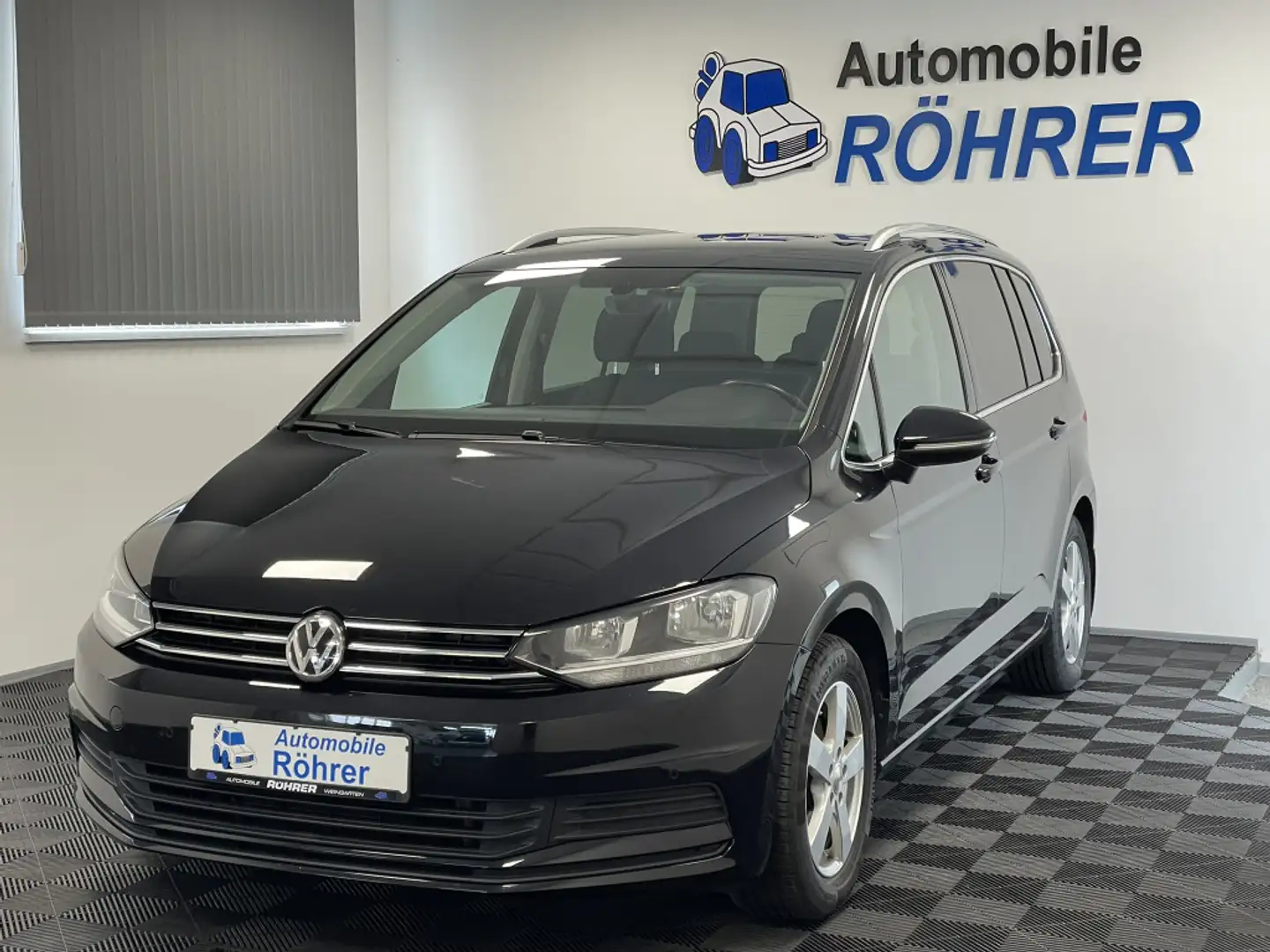 Volkswagen Touran 2.0 TDI Comfortline BMT 1.Hand Kamera AHK Schwarz - 1