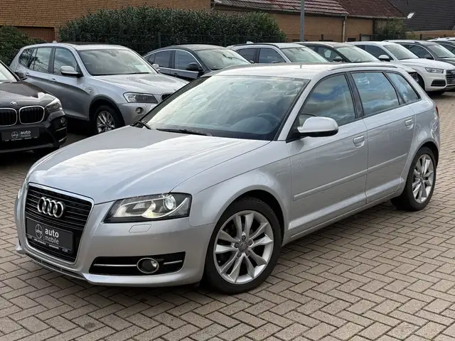 Audi A3 Sportback 2.0 TDI SEHR GEPFLEGT, Scheckheft