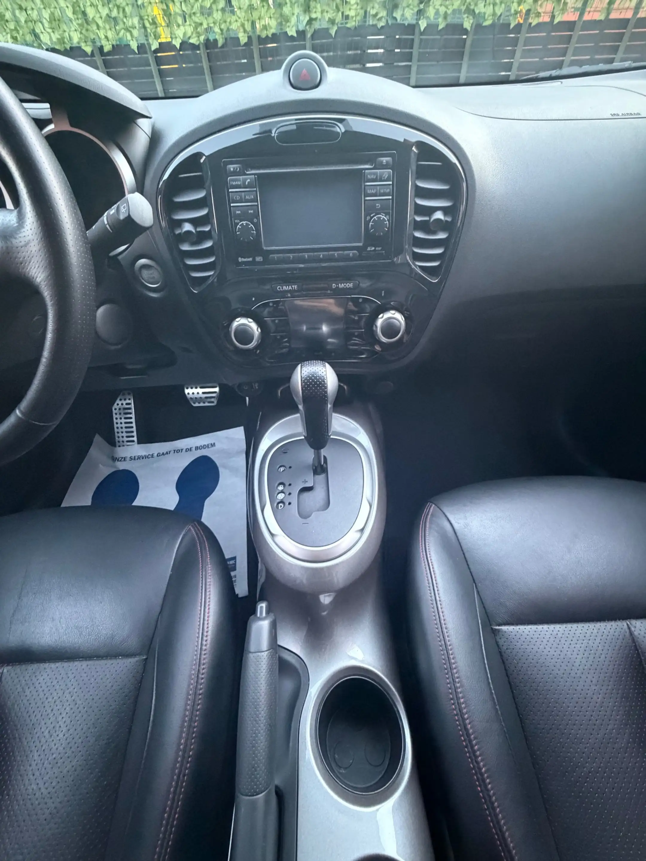 Nissan Juke 1.6 DIG-T Tekna All-Mode 2011 TREKHAAK|LEER|NAP — photo 18