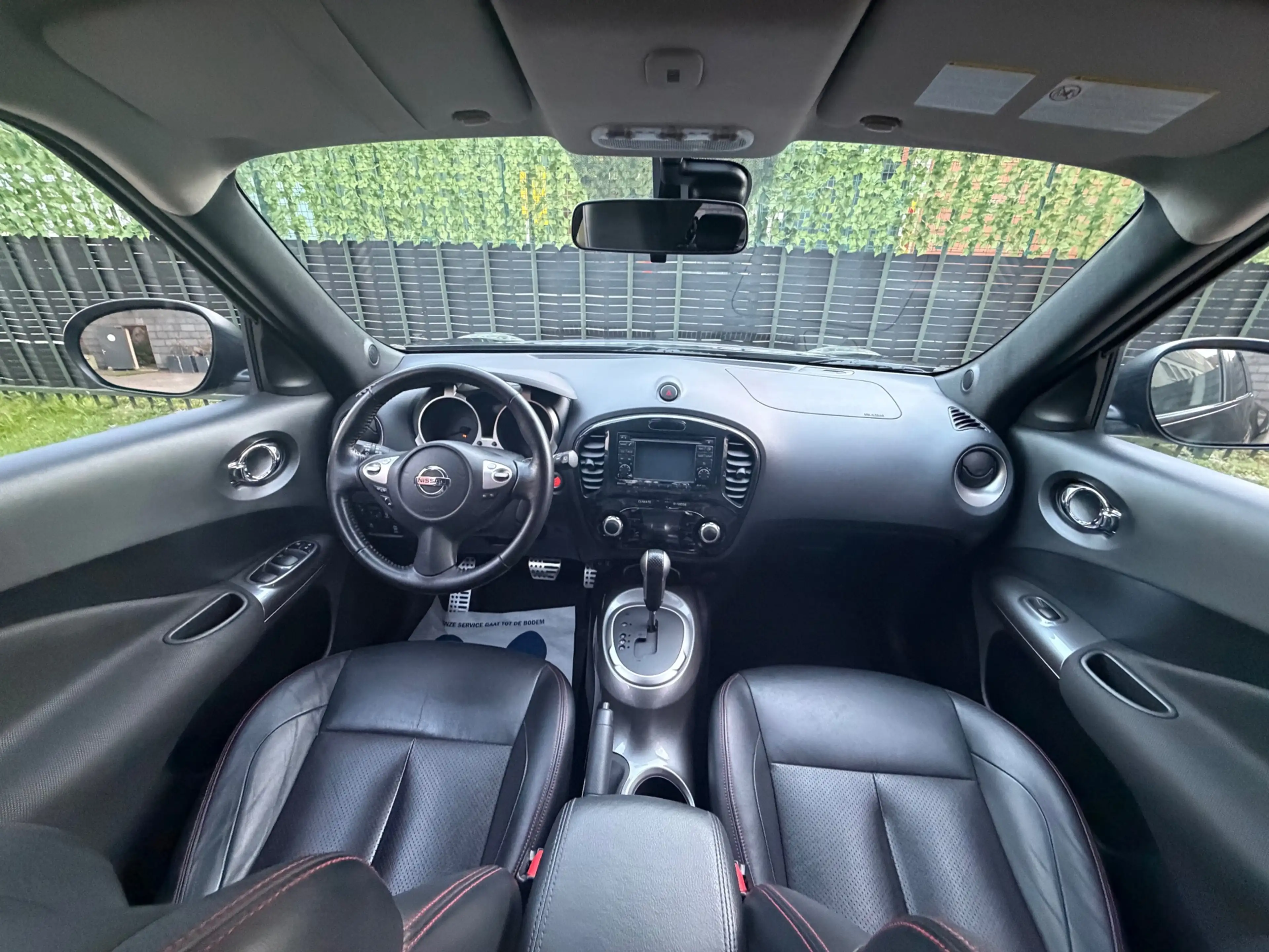 Nissan Juke 1.6 DIG-T Tekna All-Mode 2011 TREKHAAK|LEER|NAP — photo 17