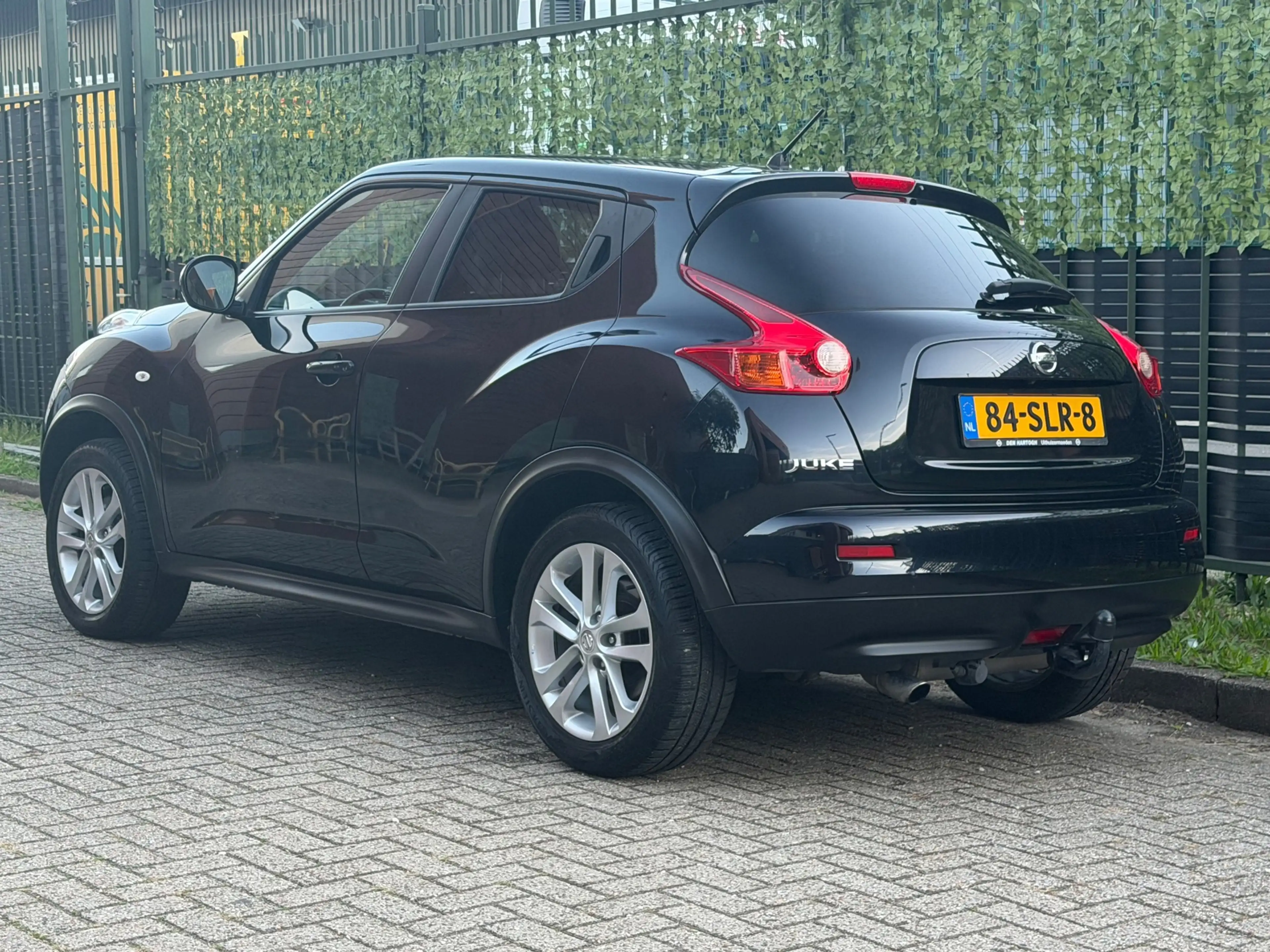 Nissan Juke 1.6 DIG-T Tekna All-Mode 2011 TREKHAAK|LEER|NAP — photo 3