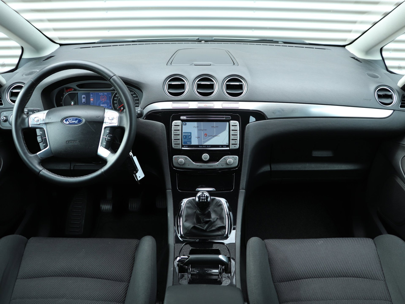 Ford S-Max 2.0 Titanium *Dealeronderh.*Navigatie*Trekhaak* — photo 3