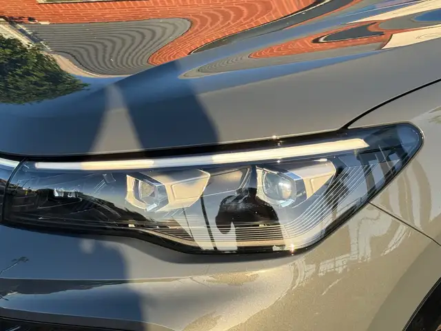 Volkswagen Tiguan view 7