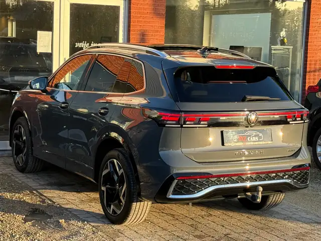 Volkswagen Tiguan view 15