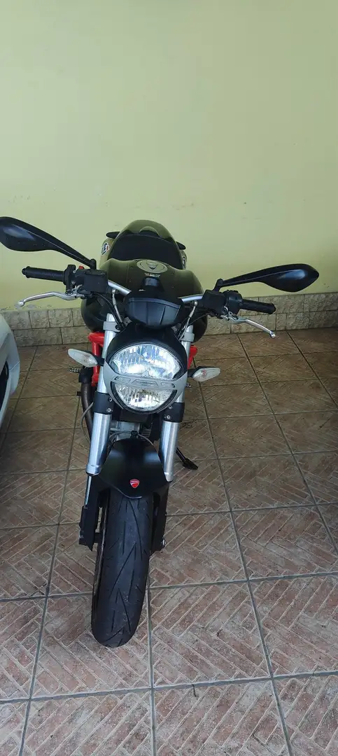 Ducati Monster 696 Nero - 2