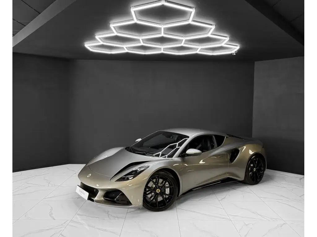Lotus Emira