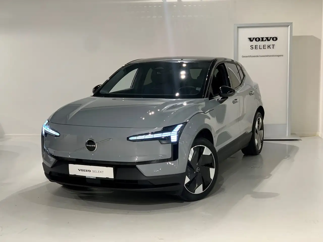 Volvo EX30 Recharge Plus Extended Range