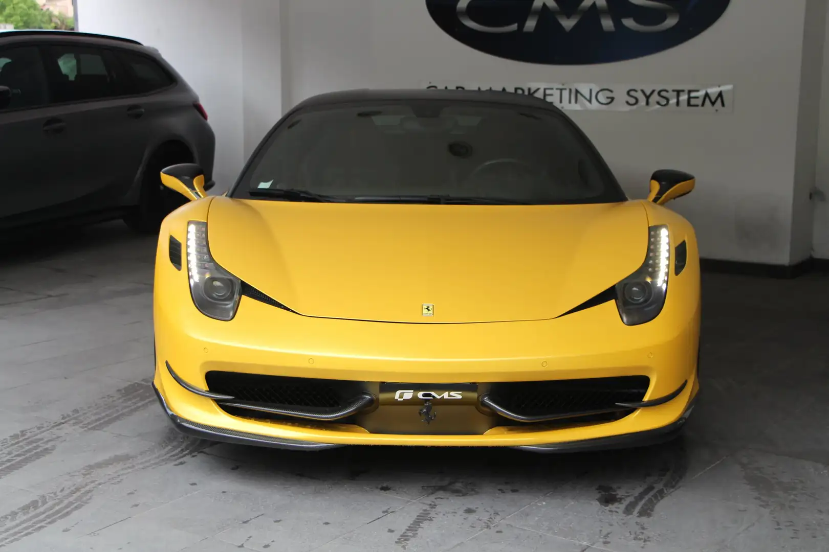 Ferrari 458 458 Italia 4.5 V8 570ch Jaune - 2