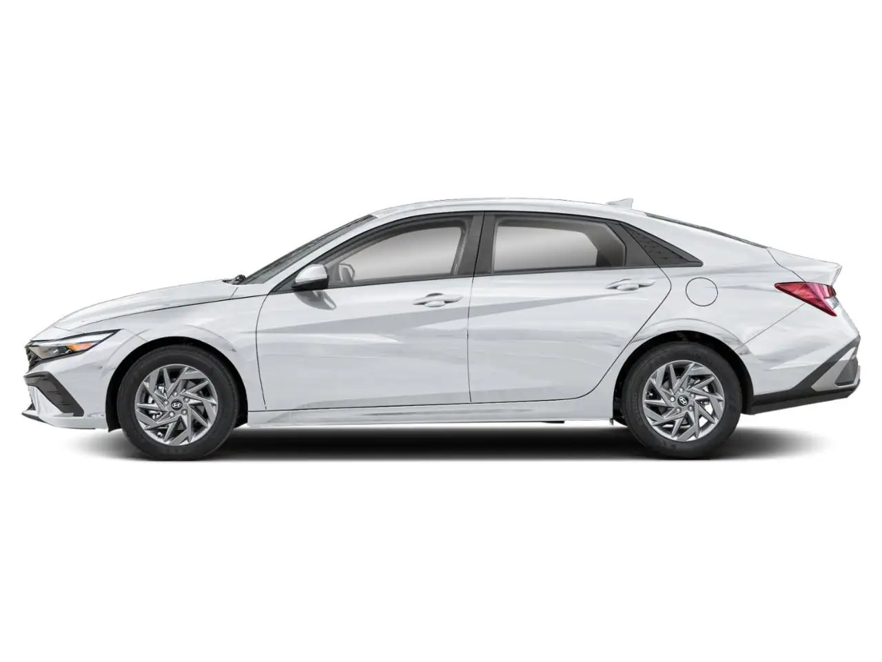 Hyundai ELANTRA снимка Hyundai ELANTRA
