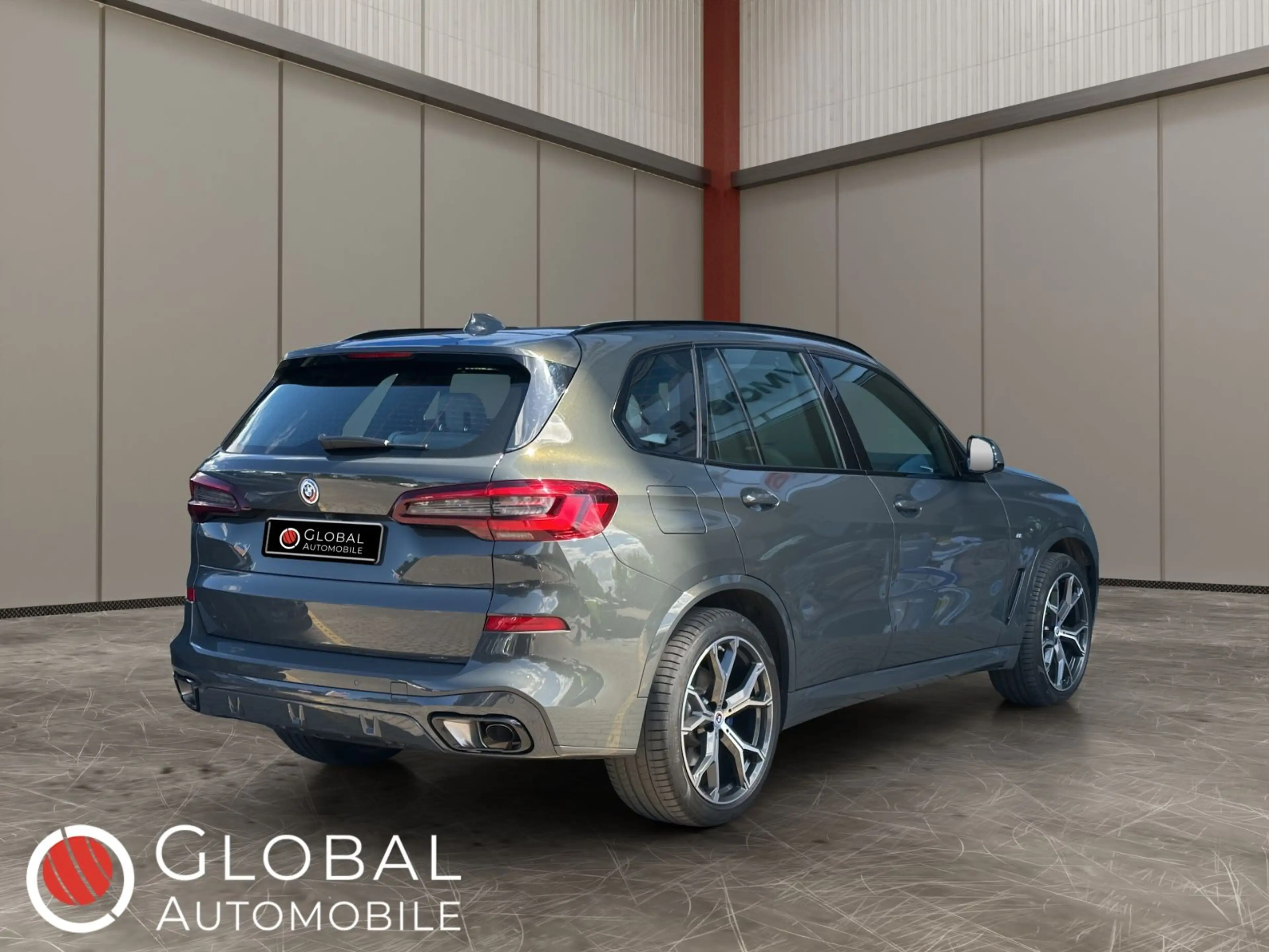 BMW X5 xDrive40i M Sport°HUD°H&K°ACC°KEY°ST-HT° — photo 2
