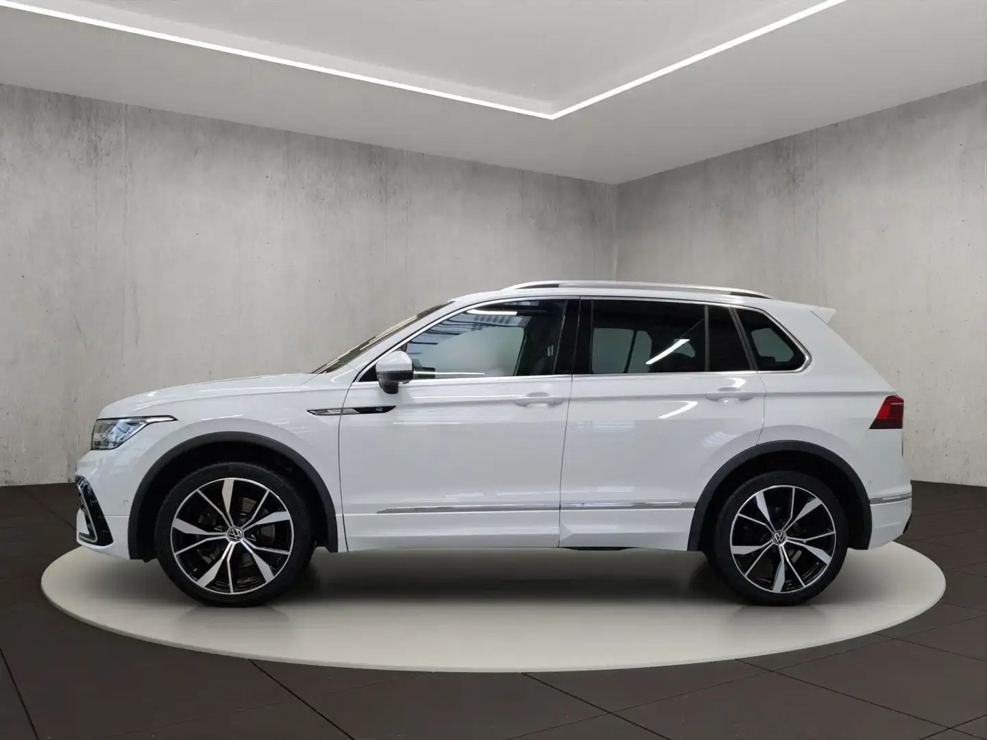 Volkswagen Tiguan R-Line 4Motion 2.0 TDI SCR 7-Gang DSG Weiß - 2