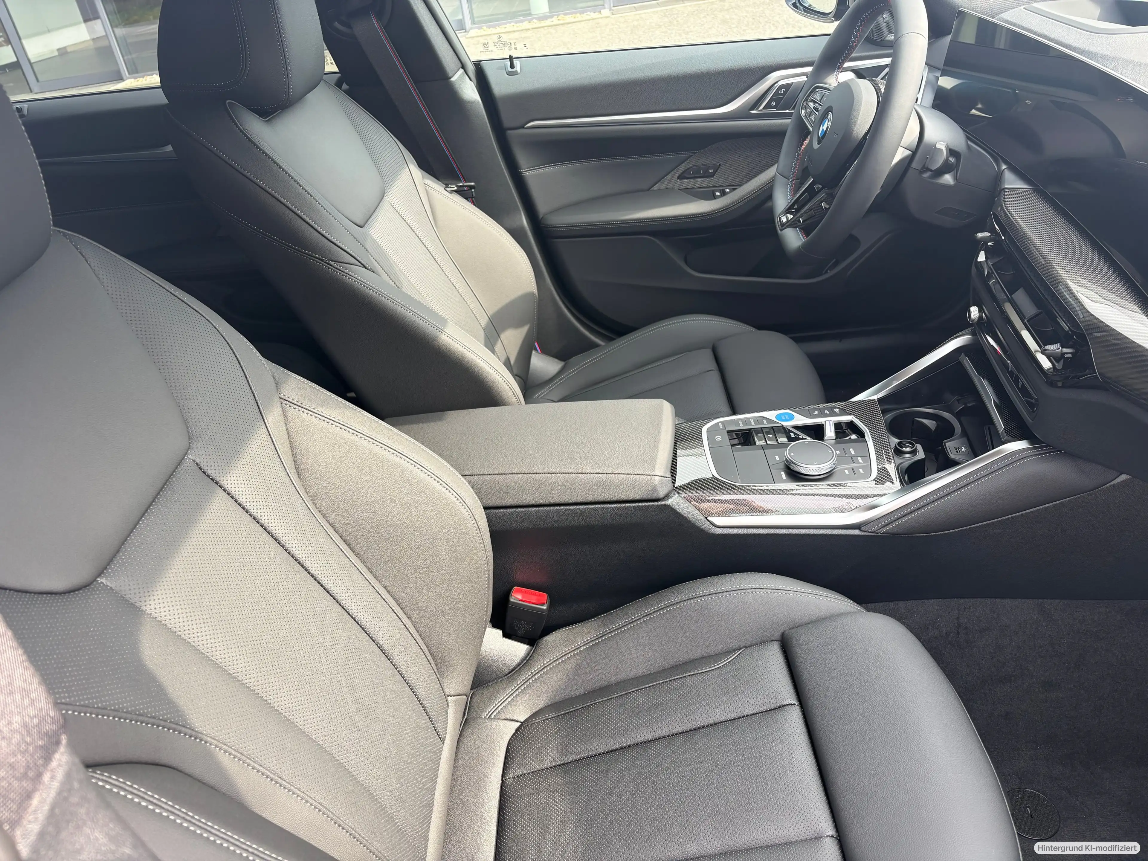 BMW i4 M60 xDrive Gran Coupé Sportpaket Head-Up DAB — photo 15