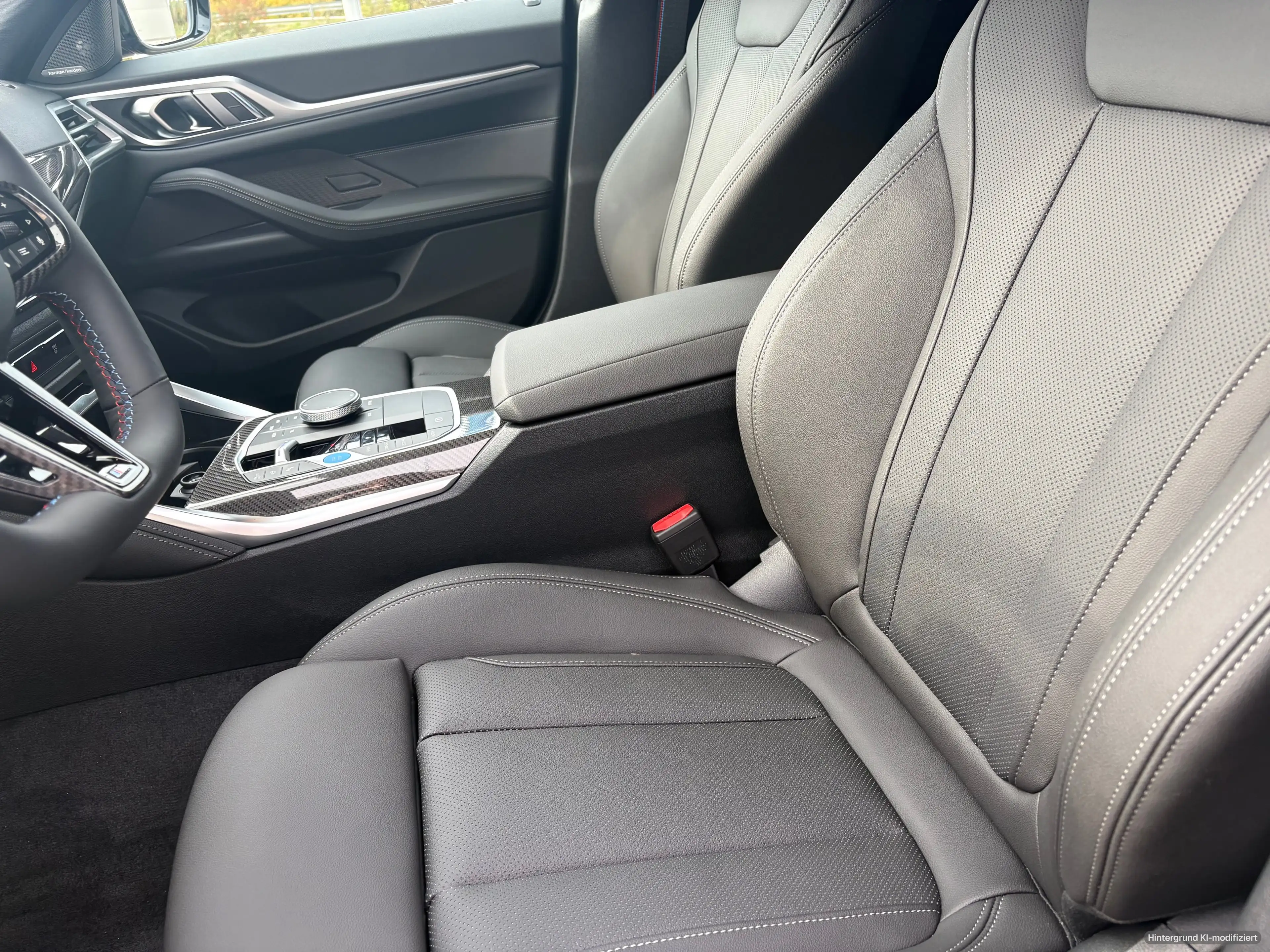 BMW i4 M60 xDrive Gran Coupé Sportpaket Head-Up DAB — photo 14