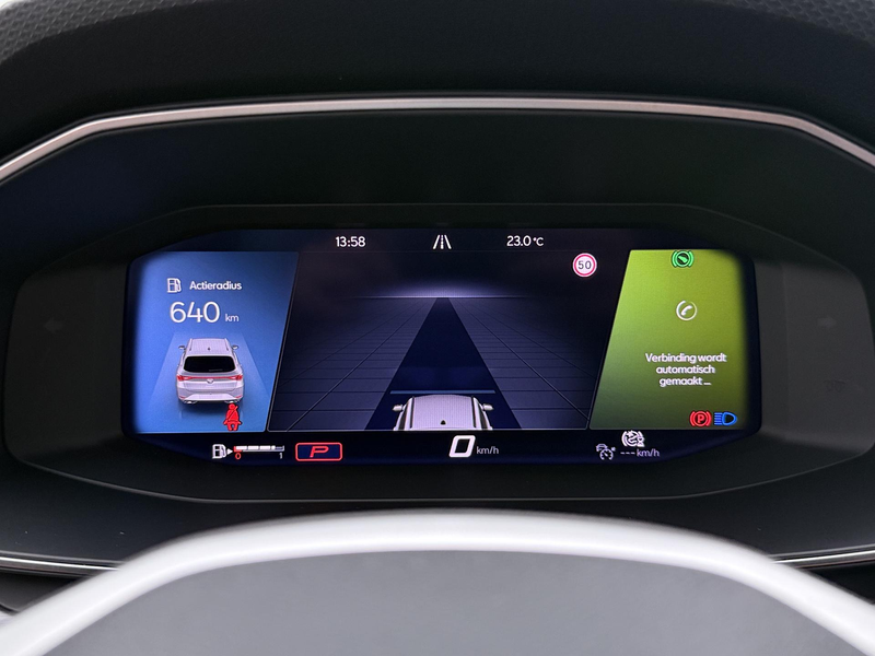SEAT Leon Sportstourer 1.0 eTSI Style Business Intense Autom — photo 14