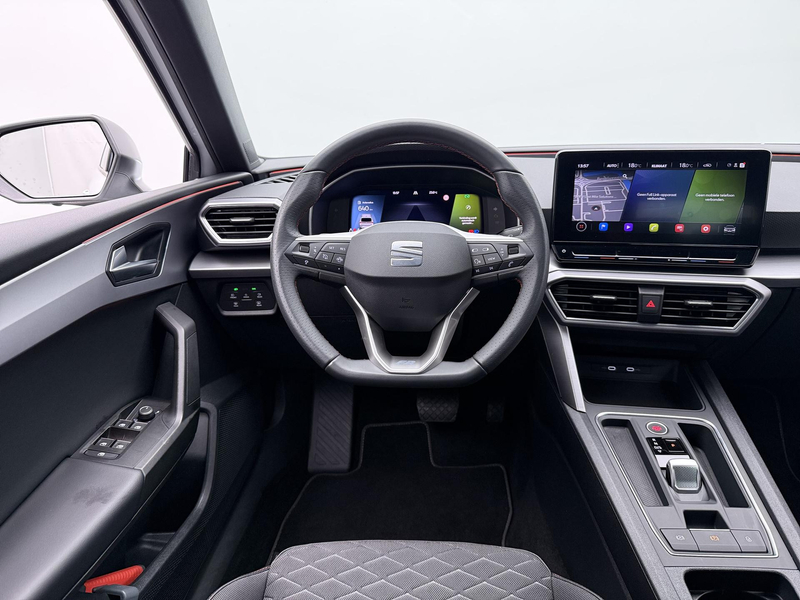 SEAT Leon Sportstourer 1.0 eTSI Style Business Intense Autom — photo 13