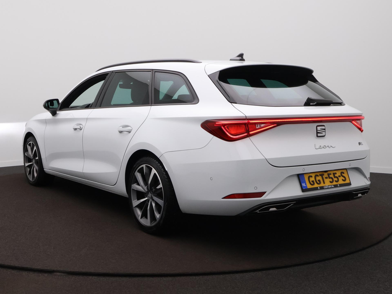 SEAT Leon Sportstourer 1.0 eTSI Style Business Intense Autom — photo 7